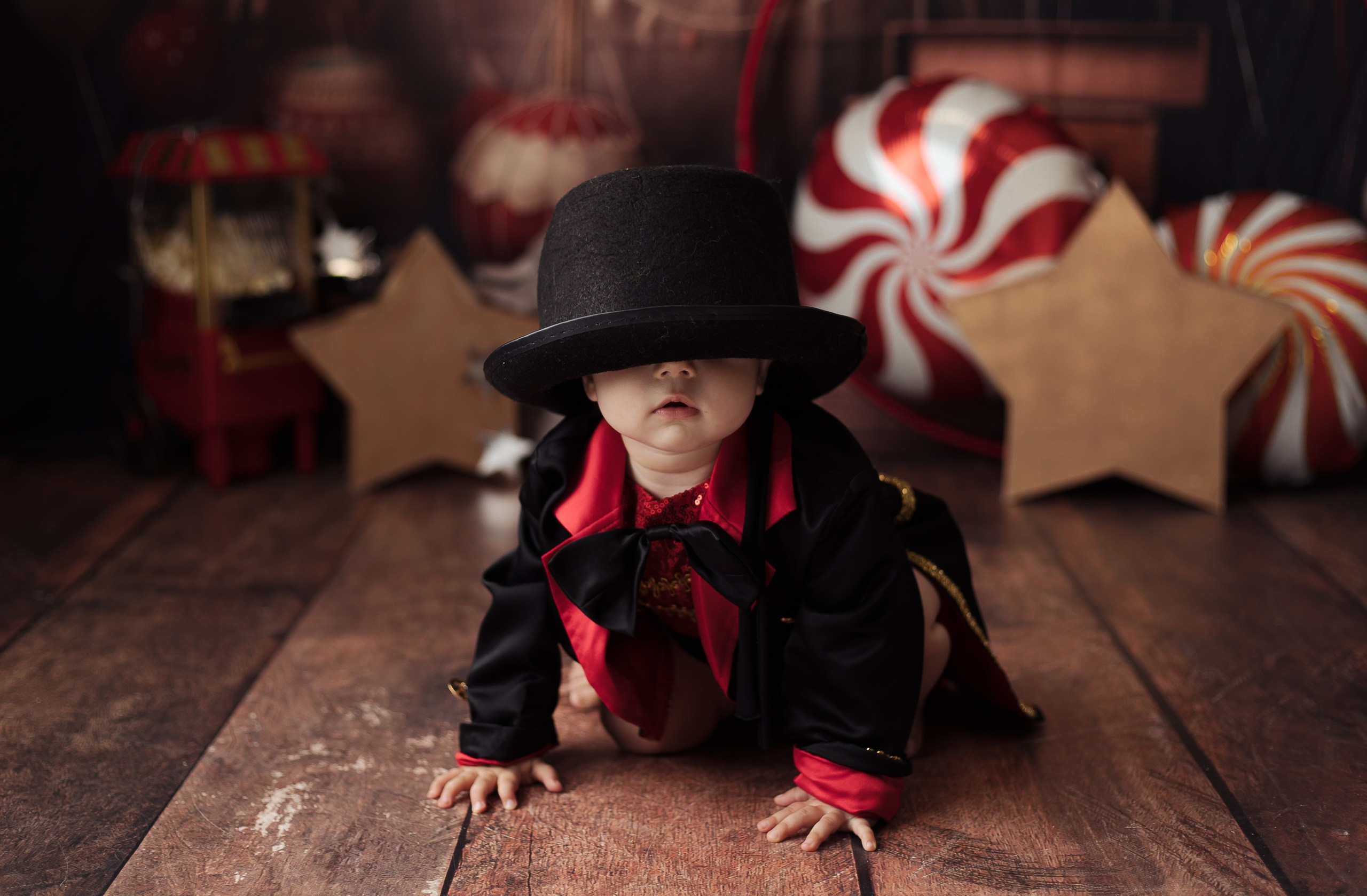 Тематические образы. Фотограф беременности, новорожденных Москва. годики под ключ