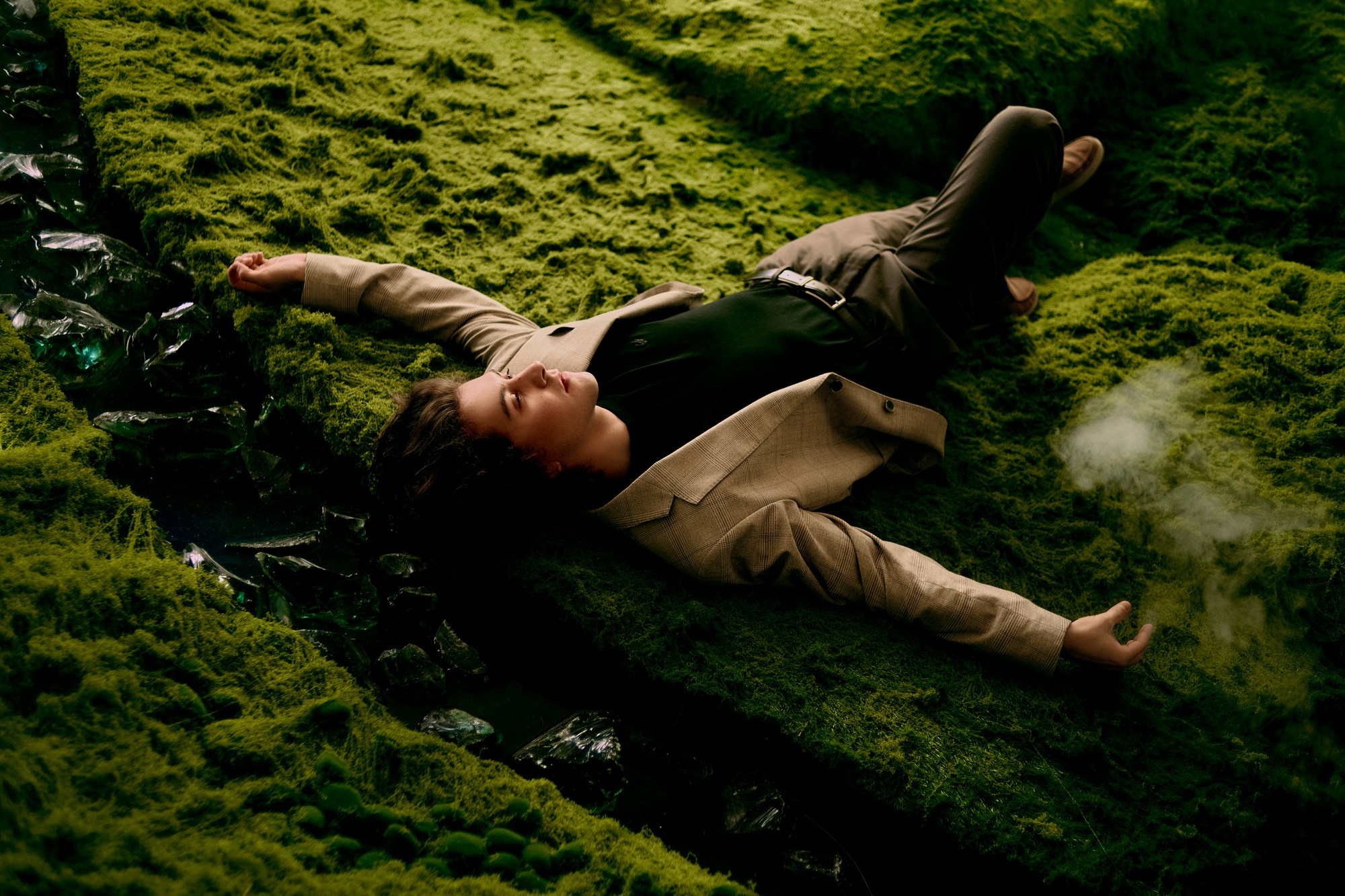 Инверсия снов | Мужской портрет в Тюмени | Фотограф Дарья Мустафина. Портретный фотограф Тюмень Дарья Мустафина