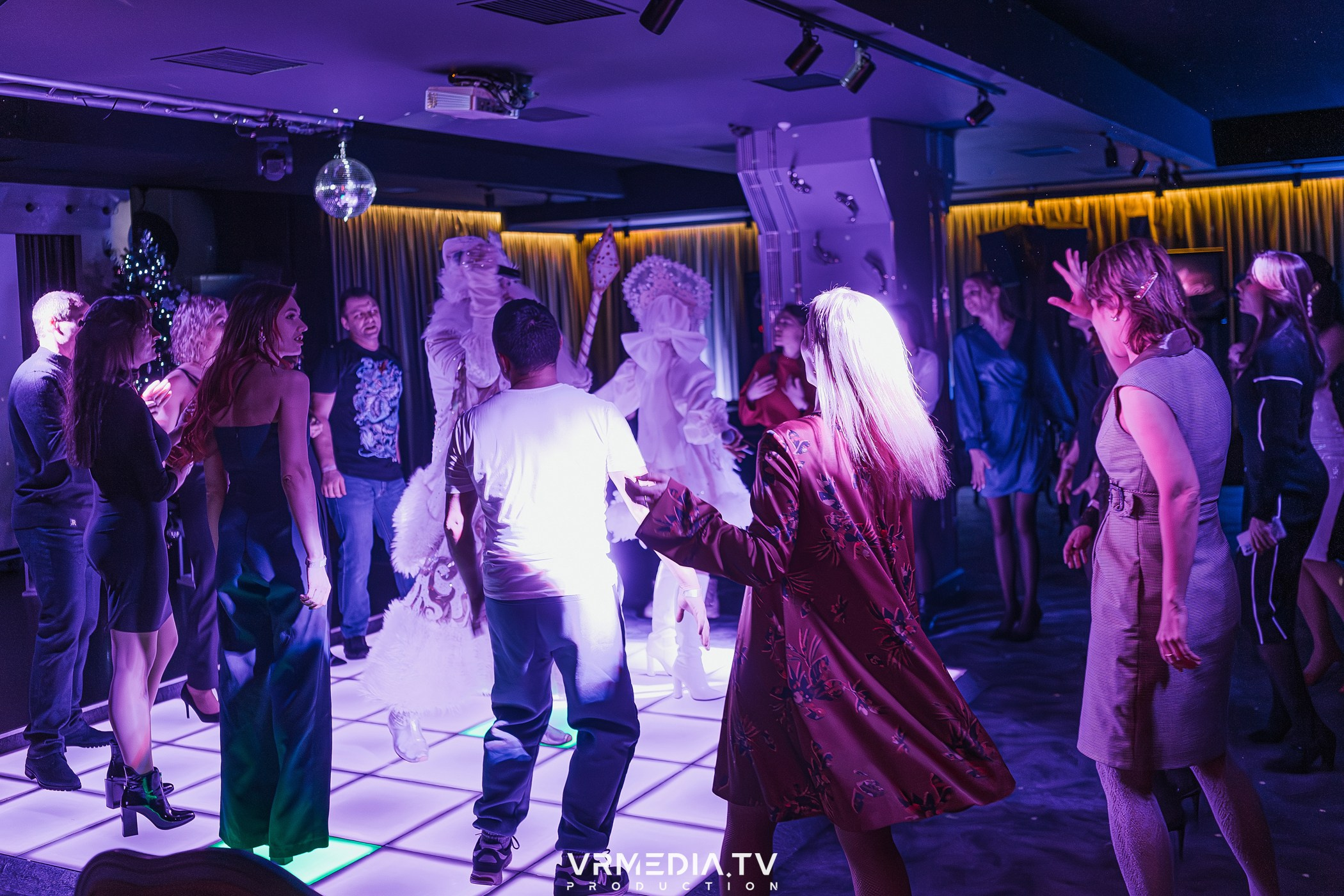 Новогодний вечер в РК «Volna»