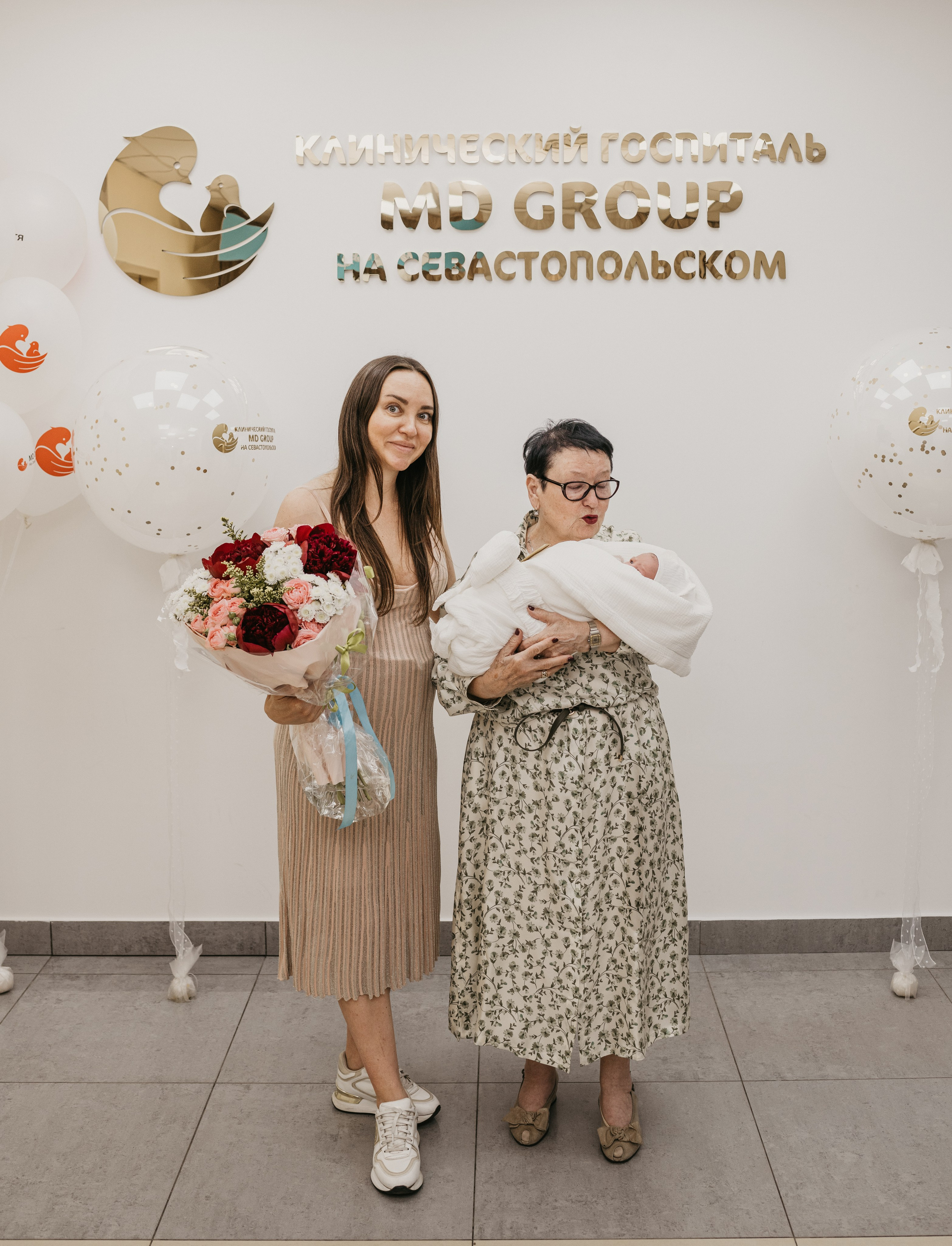 Выписка Марка. Фотограф на выписку из роддома в Москве и МО