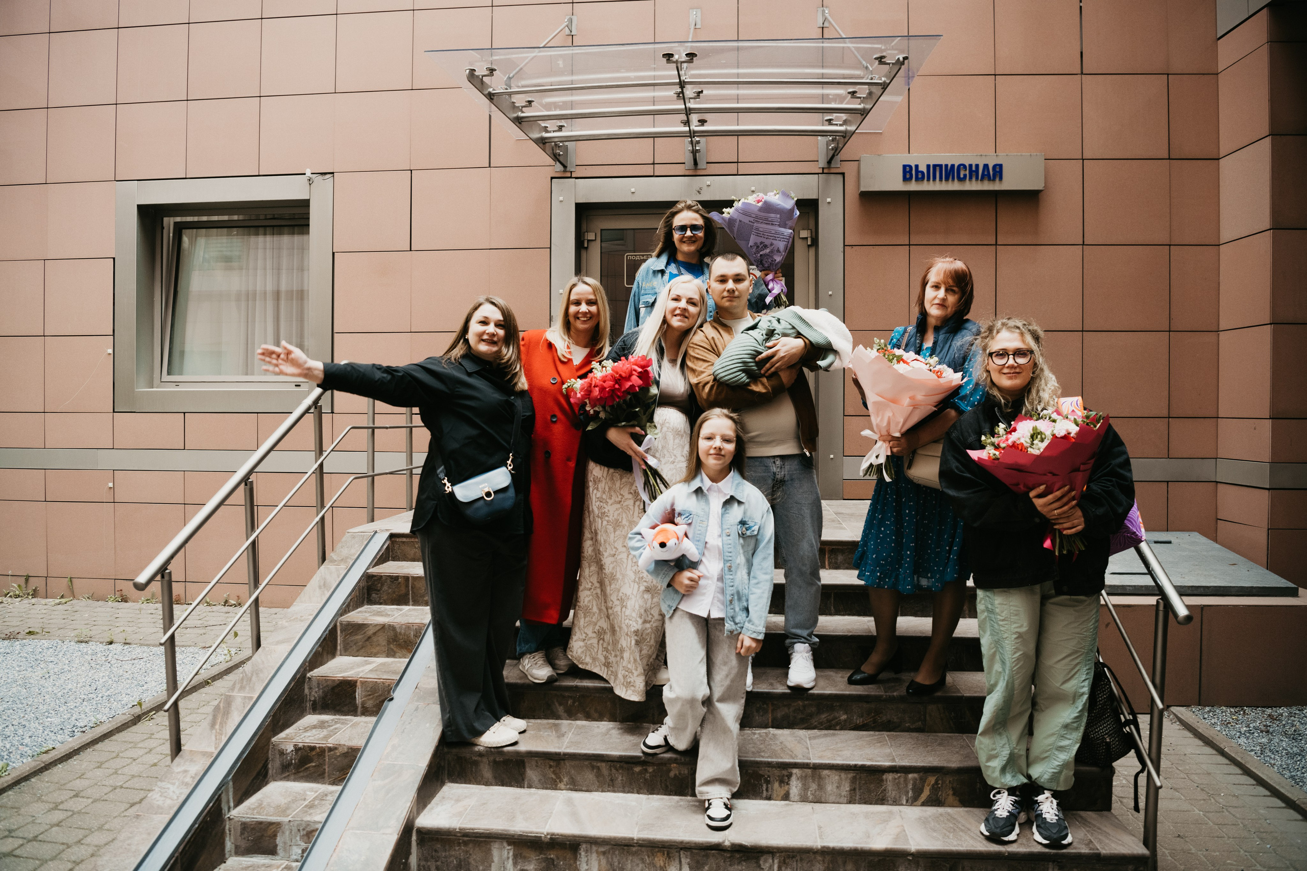 Выписка Степана на Севастопольском. Фотограф на выписку из роддома в Москве и МО