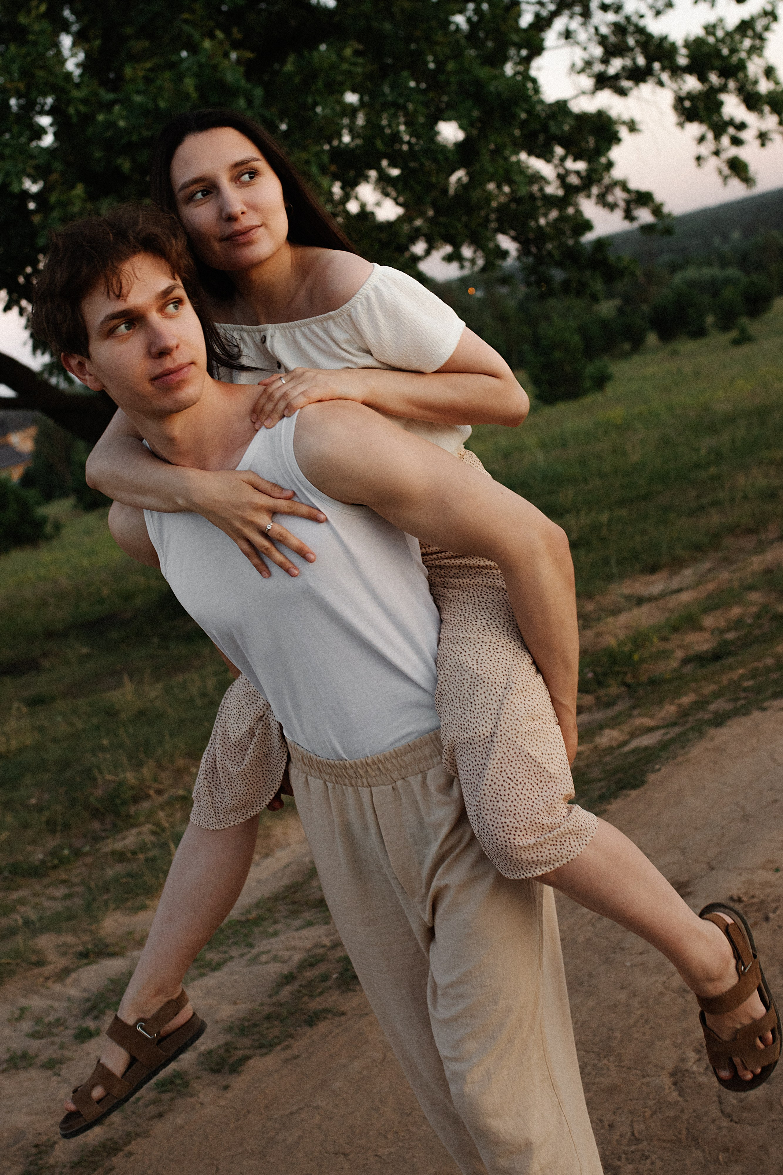 Поле клевера. Фотограф Диана Хасанова, г. Казань