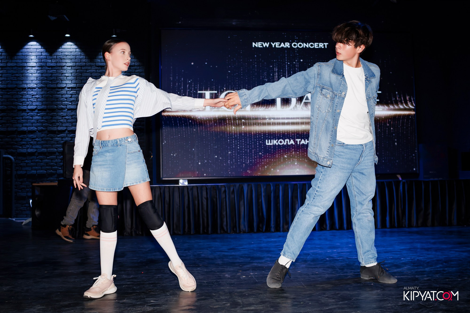 НОВОГОДНИЙ КОНЦЕРТ ШКОЛЫ ТАНЦА TOP DANCE. КИПЯТКОМ АЛМАТЫ! Фотосъемка мероприятий в Алматы