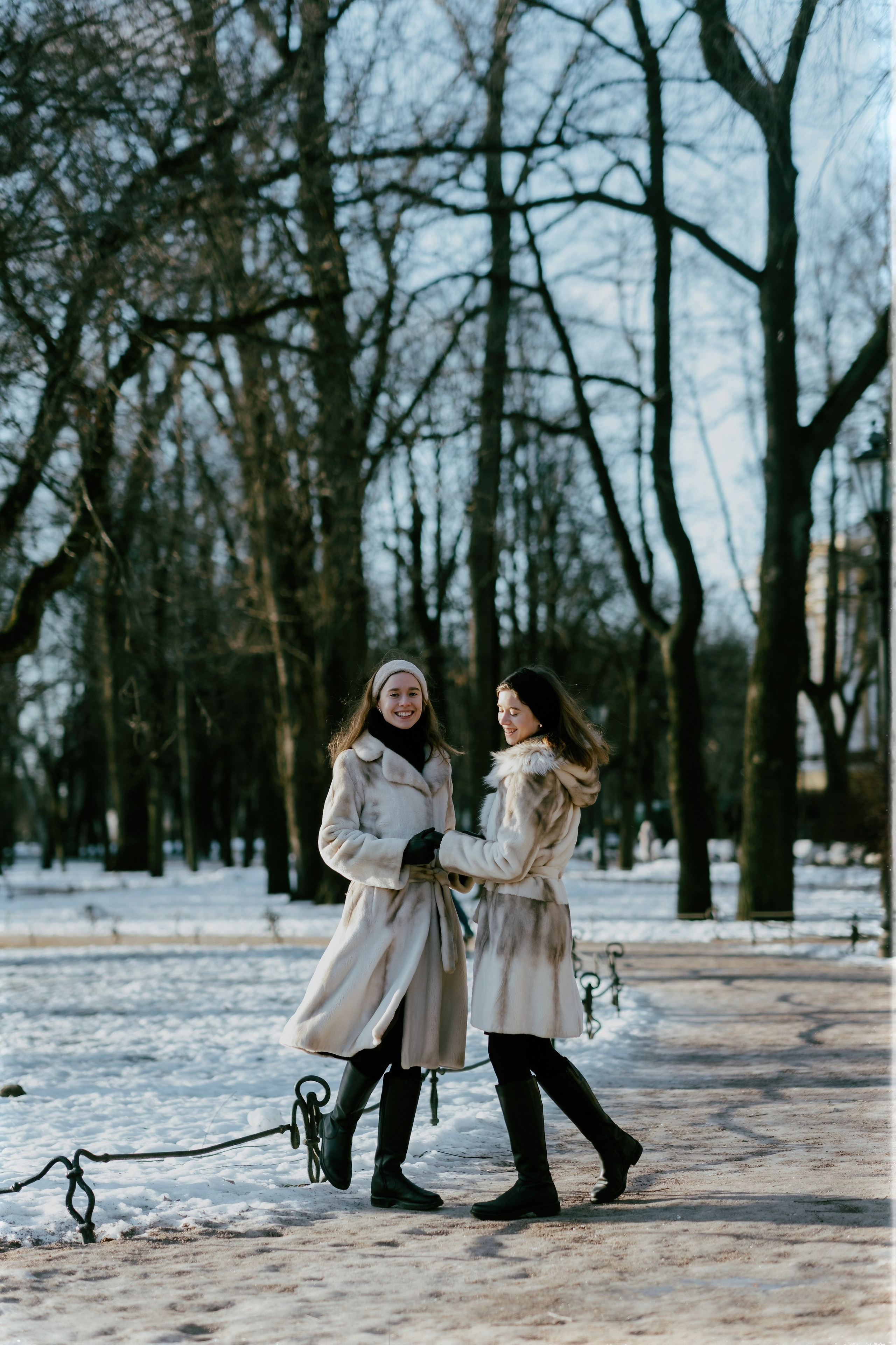 Ксения и Виктория Крюковы. Портретный и репортажный фотограф в Санкт-Петербурге Дарья Сибирякова