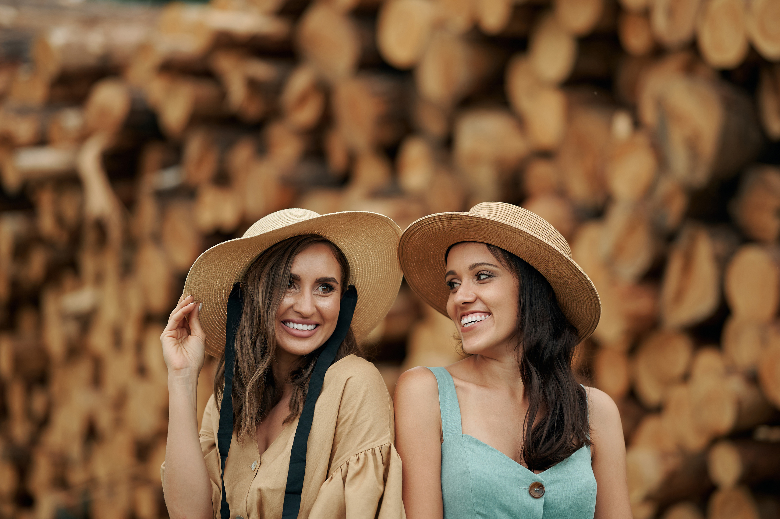 Настя и Марина с детьми. Семейный и репортажный фотограф Сергей Белягиин г. Екатеринбург