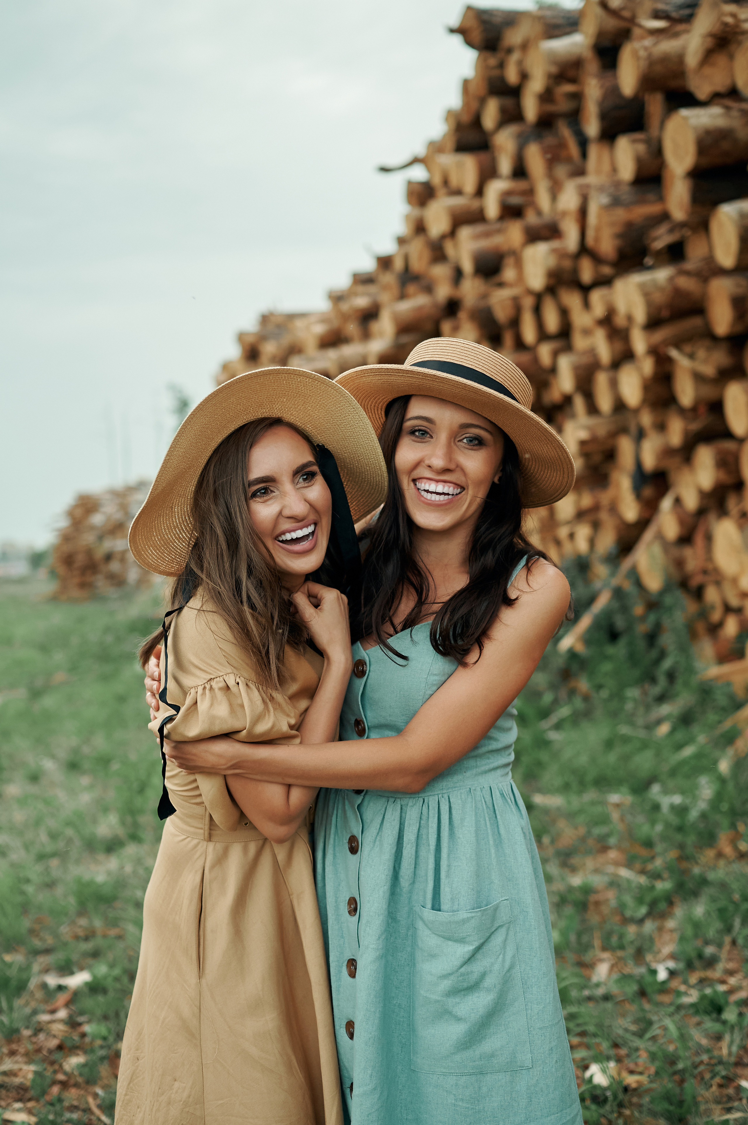 Настя и Марина с детьми. Семейный и репортажный фотограф Сергей Белягиин г. Екатеринбург