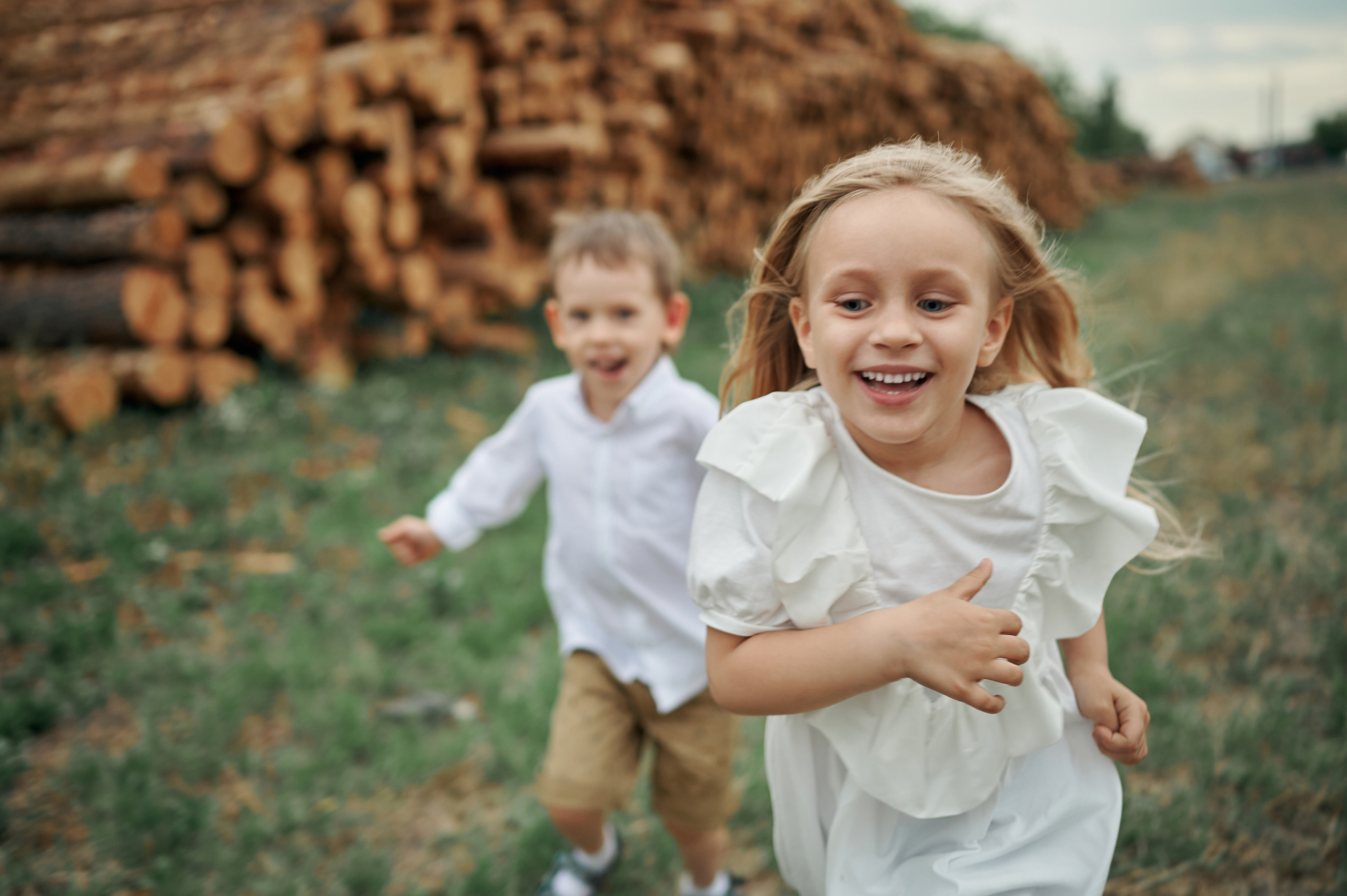 Настя и Марина с детьми. Семейный и репортажный фотограф Сергей Белягиин г. Екатеринбург