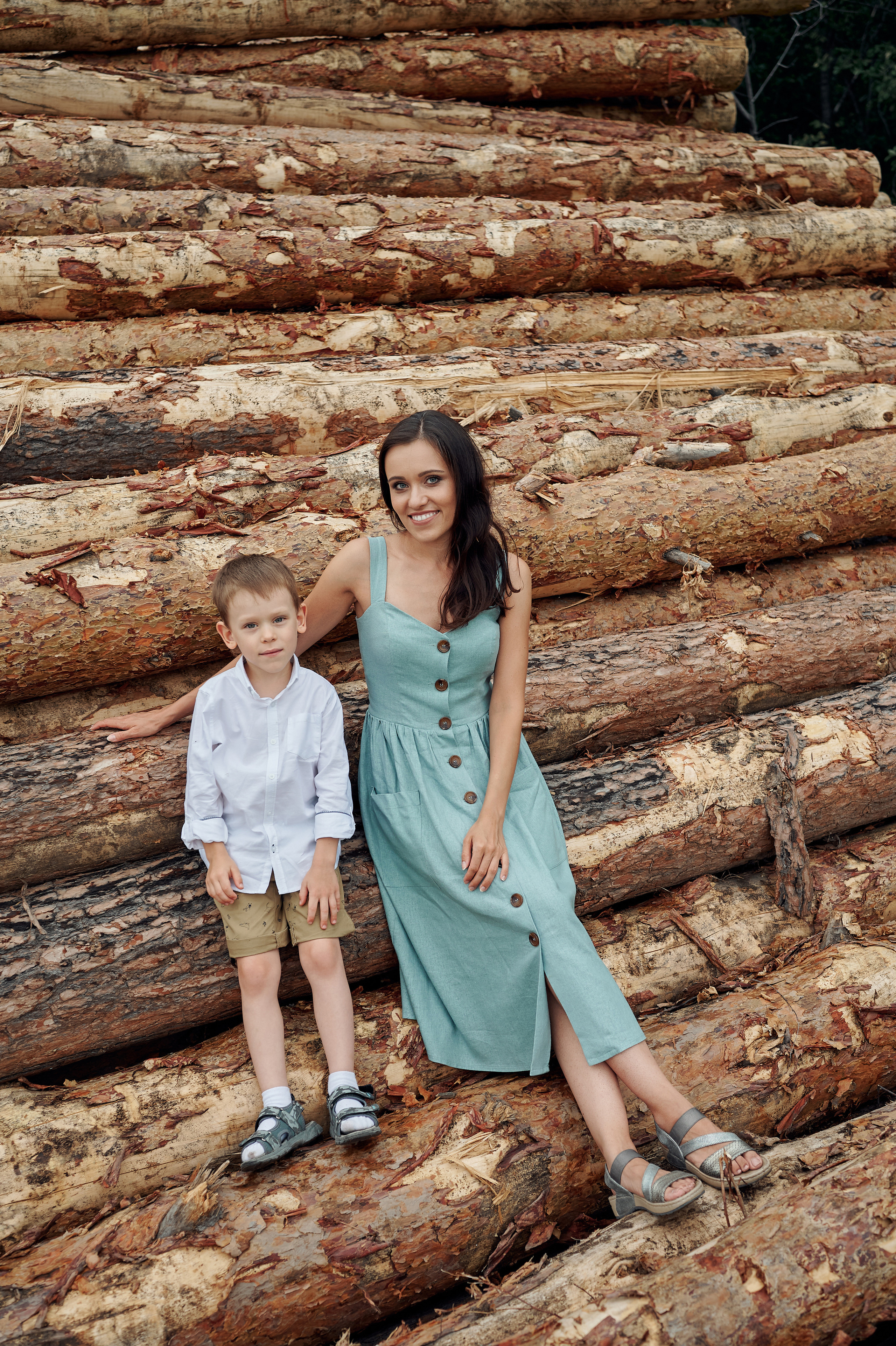 Настя и Марина с детьми. Семейный и репортажный фотограф Сергей Белягиин г. Екатеринбург