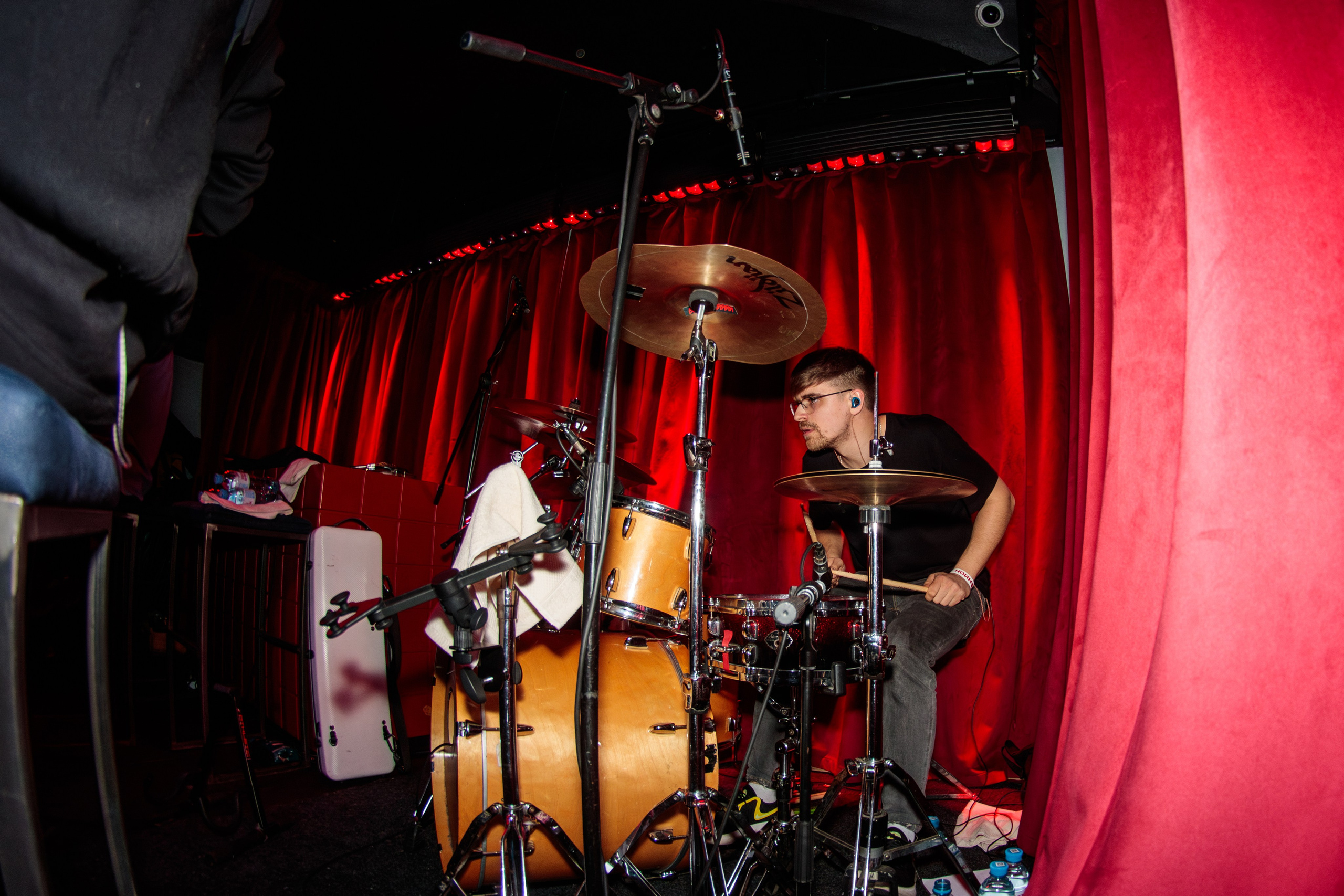 Хмыров акустика. Портретный и концертный фотограф в Санкт-Петербурге Егор Телятников