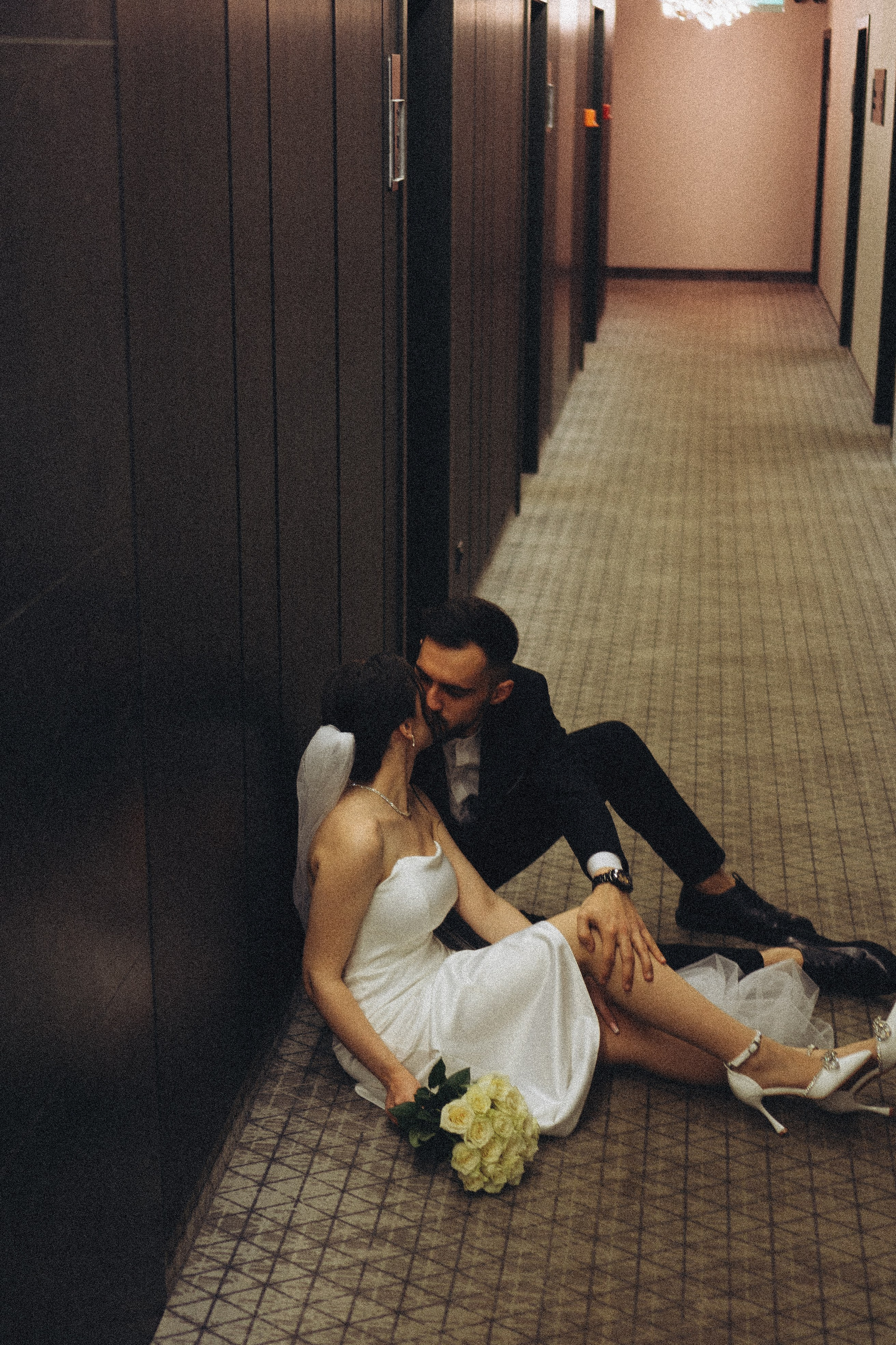 СВАДЕБНАЯ СЬЕМКА СБОРОВ ЖЕНИХА И НЕВЕСТЫ В ОТЕЛЕ И ТАКЖЕ ФОТОСЕССИИЯ В ОТЕЛЕЕ МЕГАПОЛИС БРЯНСК. Профессиональный фотограф, Санкт-Петербург — Виктория Богомолова