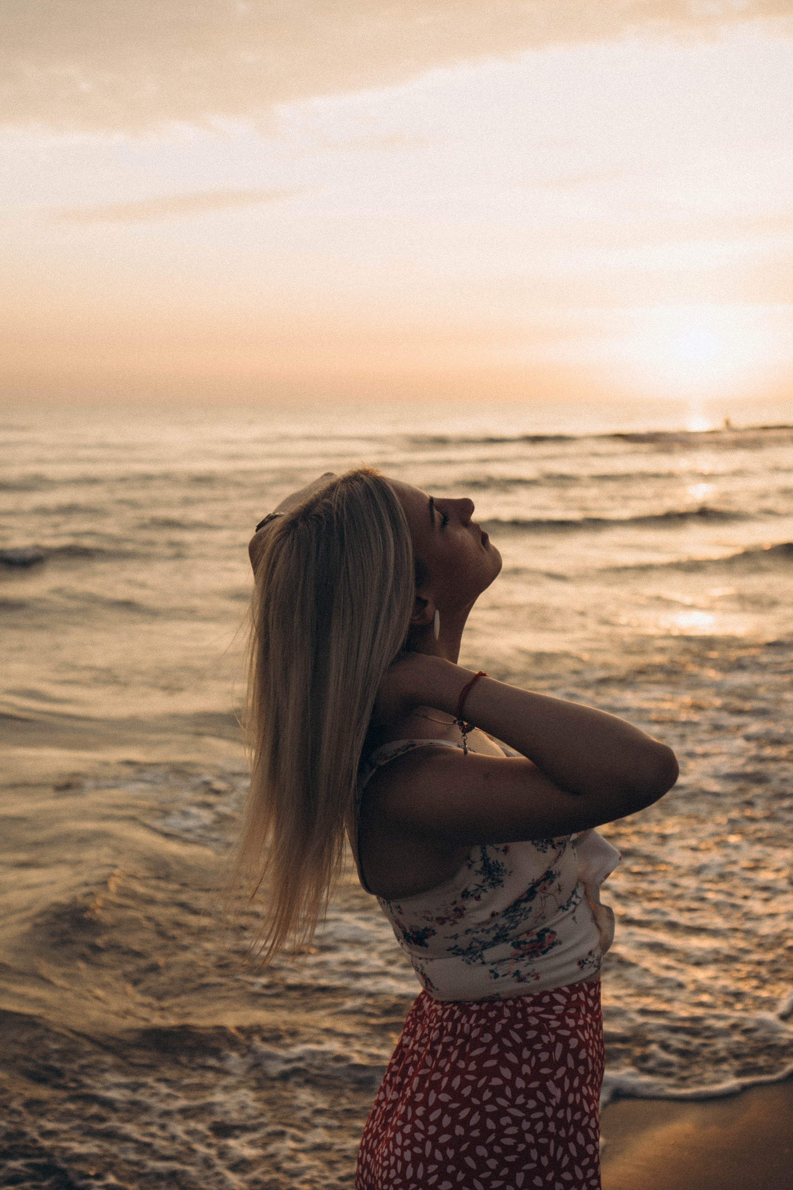 Июльский вечер на берегу черного моря. Профессиональный фотограф, Санкт-Петербург — Виктория Богомолова