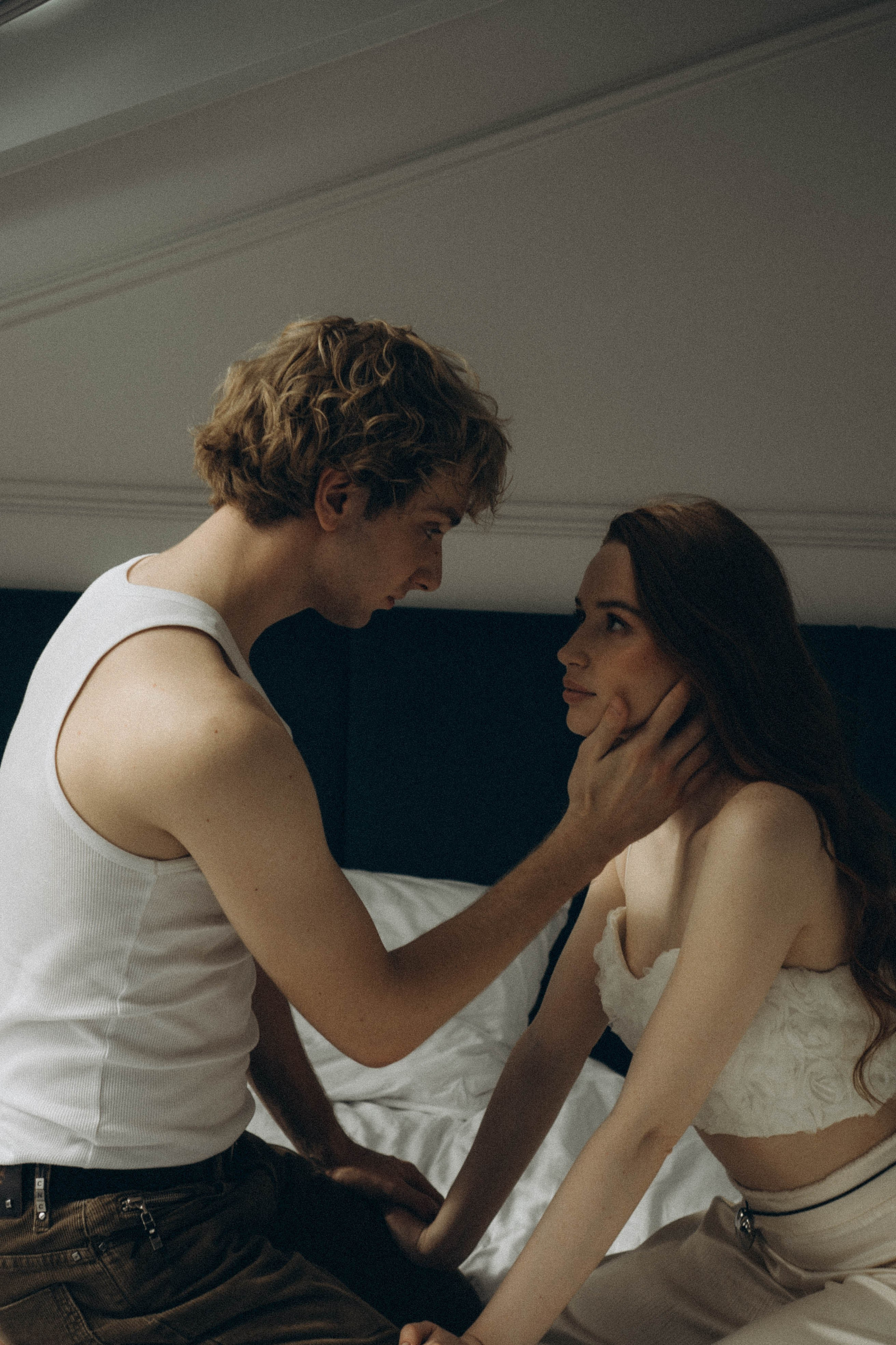 СВАДЕБНАЯ СЬЕМКА В ОТЕЛЕ. СБОРЫ ЖЕНИХА И НЕВЕСТЫ И ТАКЖЕ ТОР И ПОДГОТОВКА К ПРОГУЛКЕ. Профессиональный фотограф, Санкт-Петербург — Виктория Богомолова