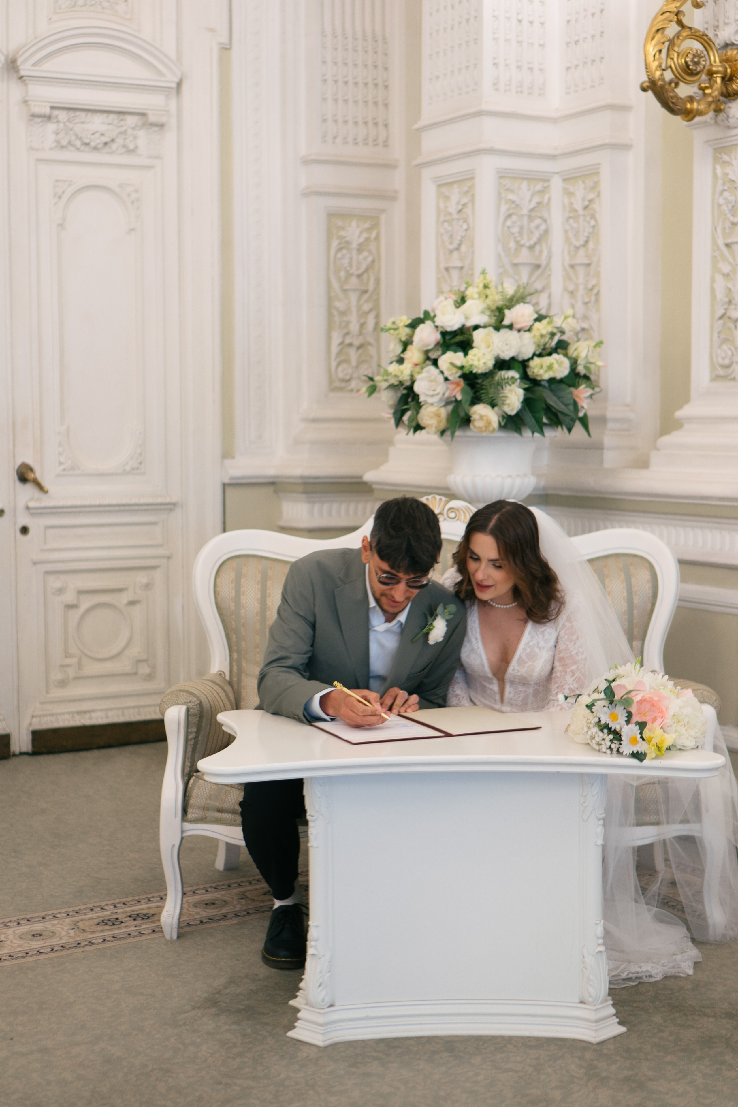 СВАДЕБНАЯ СЬЕМКА В ПЕРВОМ ДВОРЦЕ БРАКОСОЧЕТАНИЯ. Профессиональный фотограф, Санкт-Петербург — Виктория Богомолова