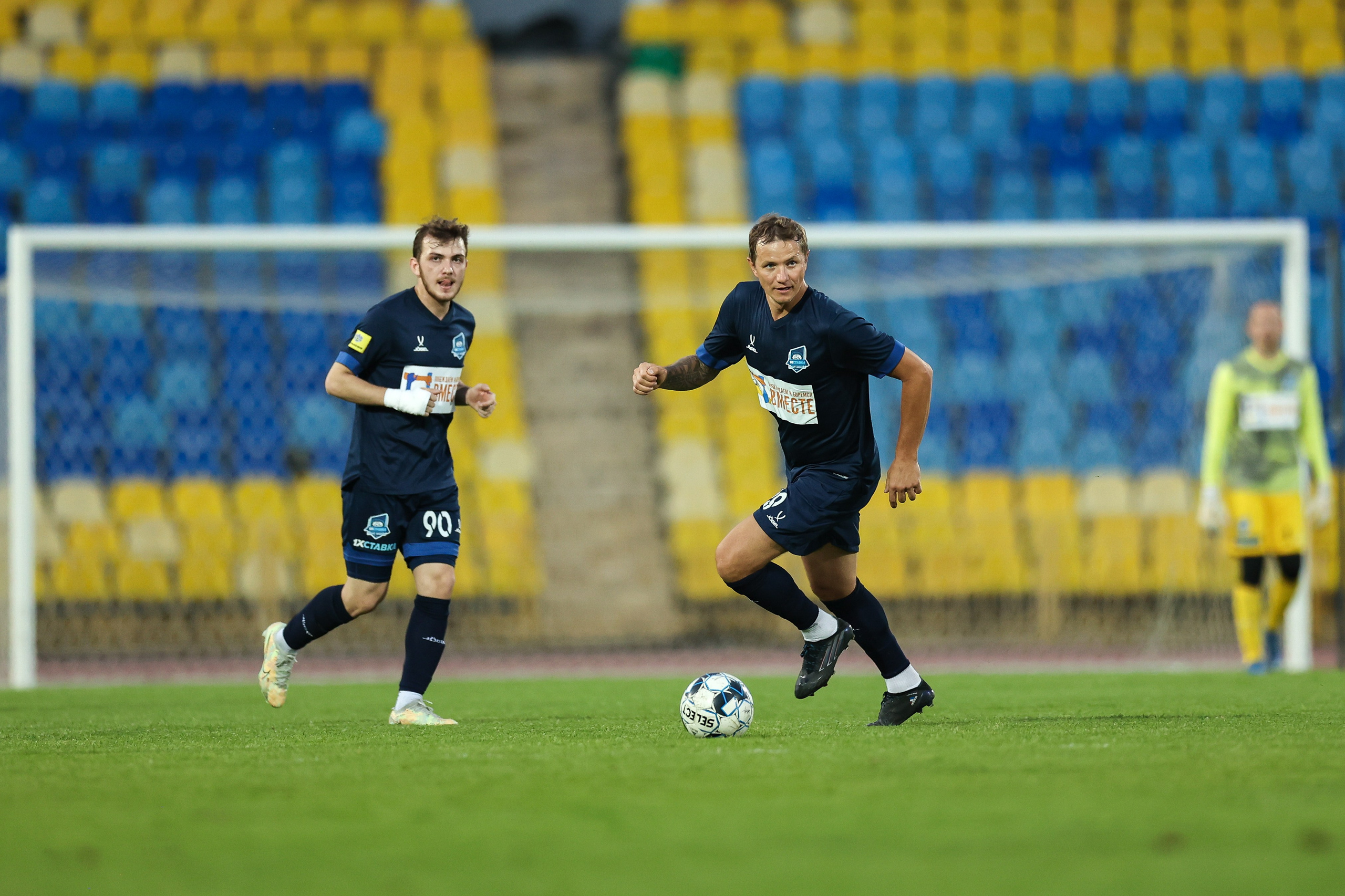 Благотворительный футбольный матч Друзья Бурмистрова vs ФК Fight Nights. Спортивный репортажный фотограф Казань Нафис Сиразетдинов