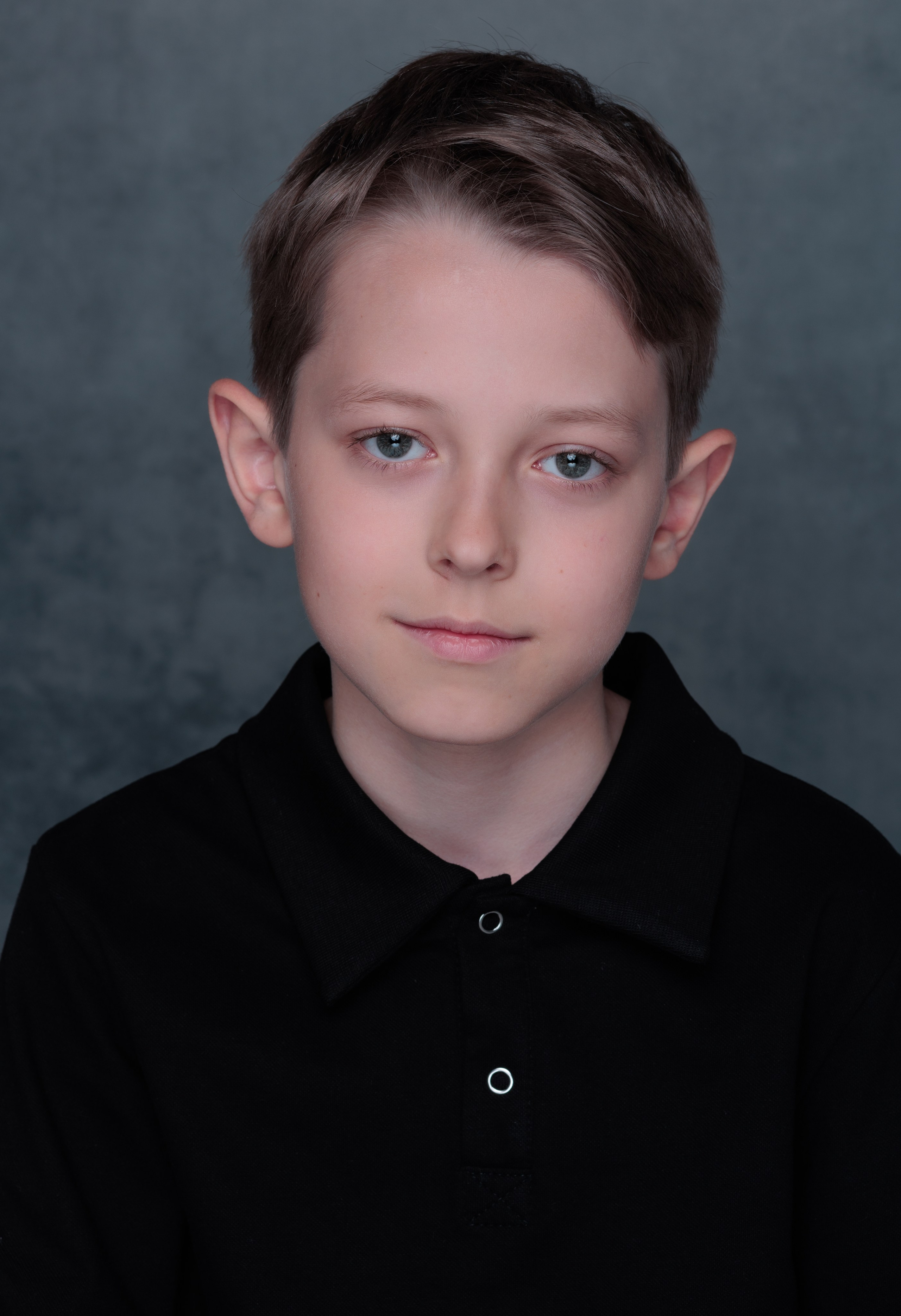 ЛЁША. Я фотограф из Москвы к Вашим услугам