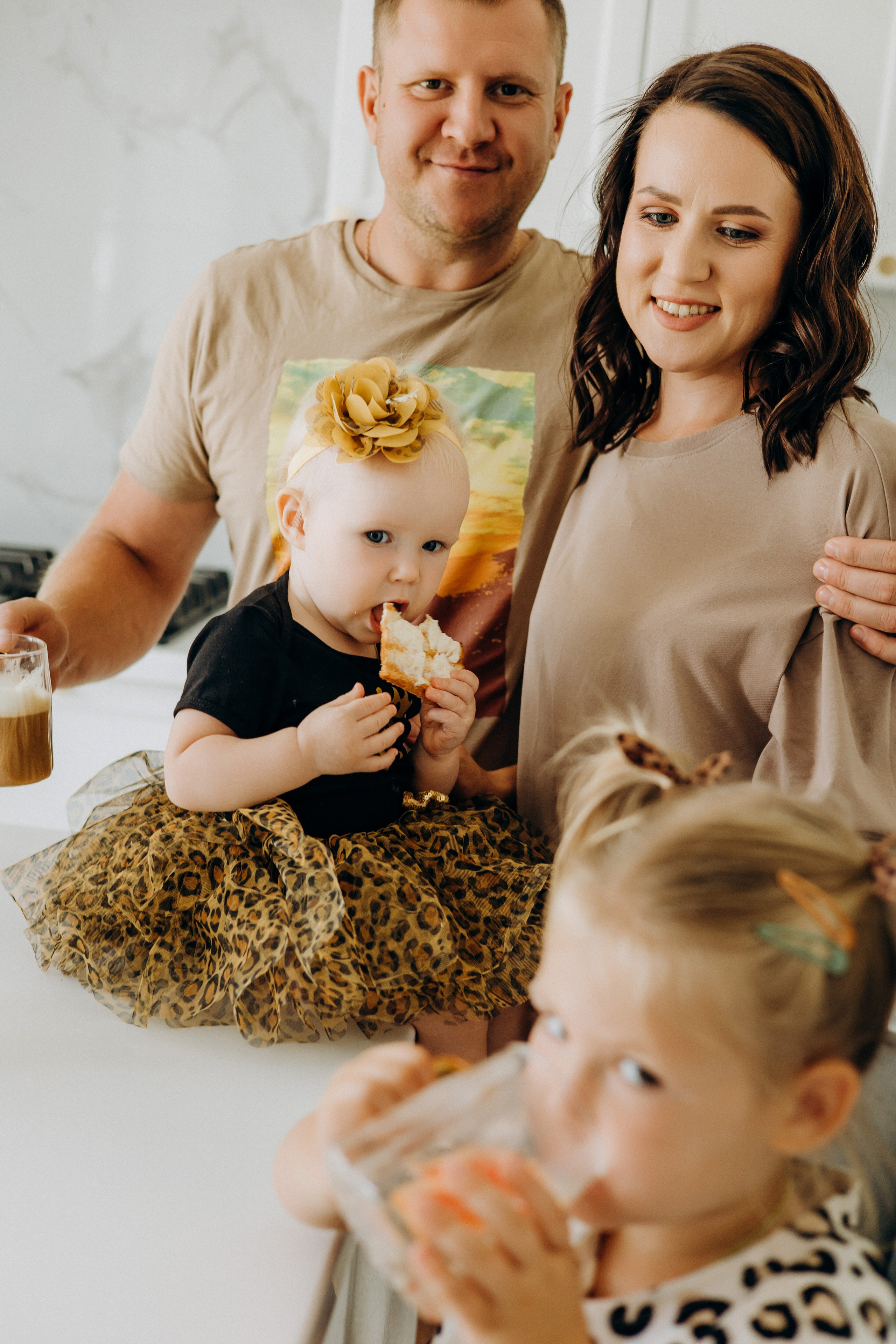 Праздничный завтрак в кругу семьи. Портретный и семейный фотограф в Воронеже Ксения Ремизова