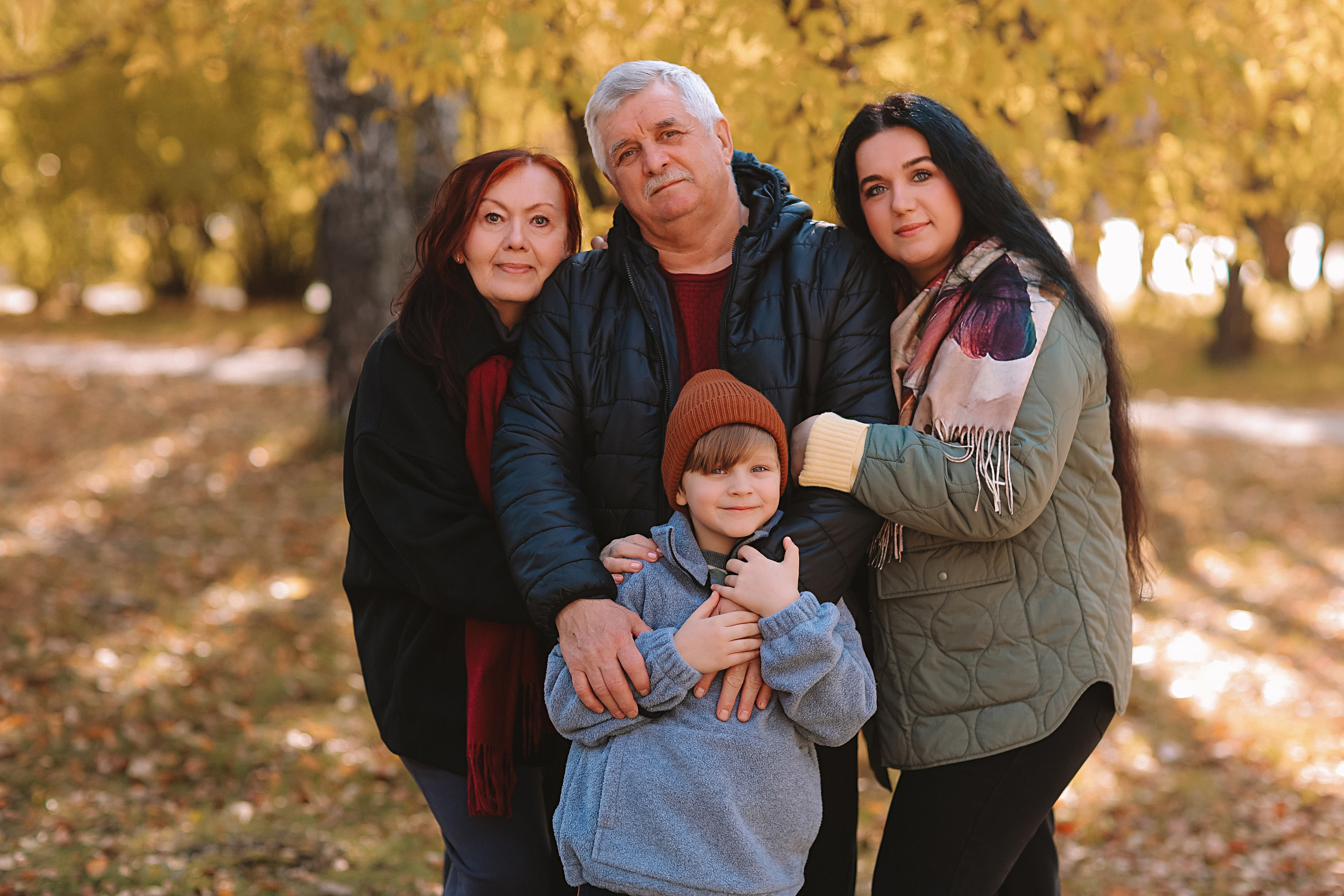 Осень. Семейный фотограф Тюмень, фотограф на роды Салмина Мария