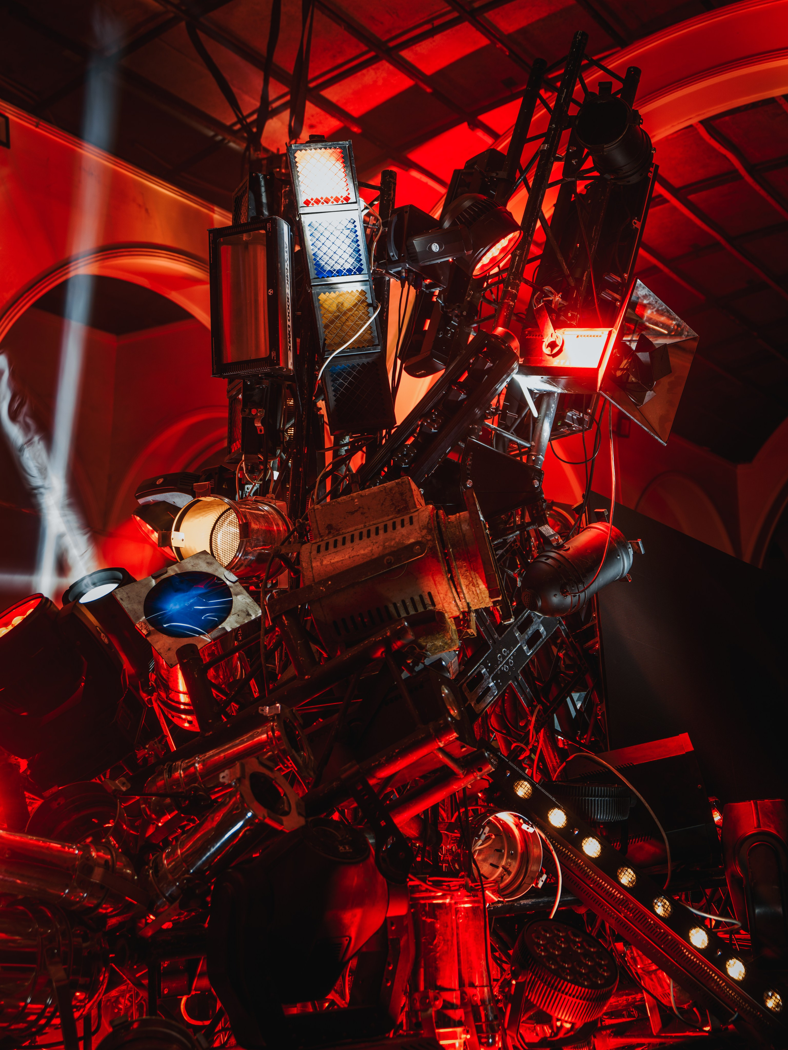 Light is Dead, SILA SVETA. @tomrus: Рустам Шагиморданов — фотограф