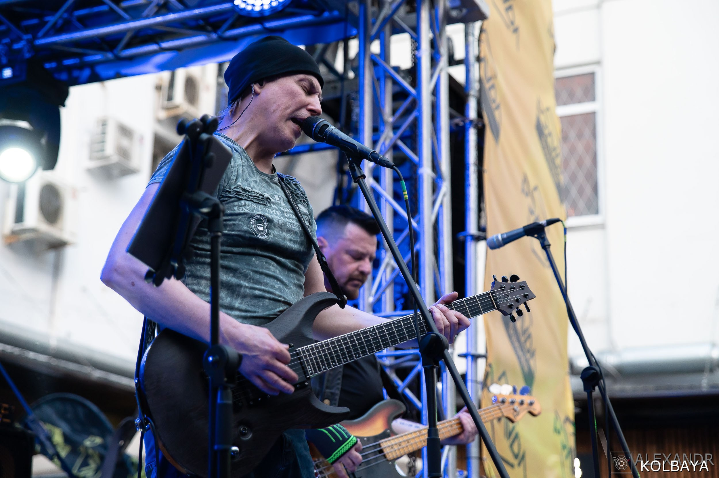 Фоторепортаж с мэшап концерта группы Черный Обелиск 4 июля 2024 года. Концертный и театральный репортажный фотограф в Москве Александр Колбая
