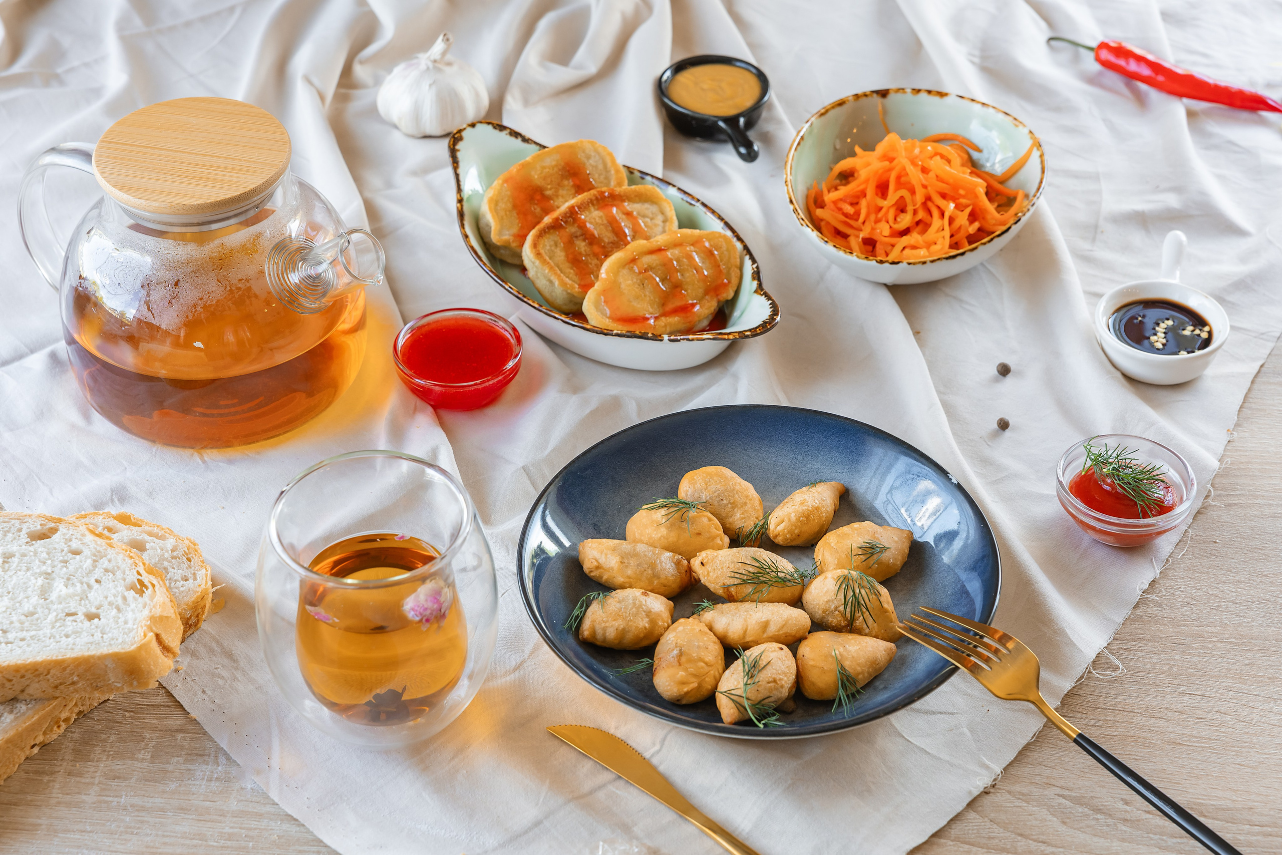 @Buuza_market. Фотограф и видеограф в Улан-Удэ: Аюна Габагуева и Артём Шаханов