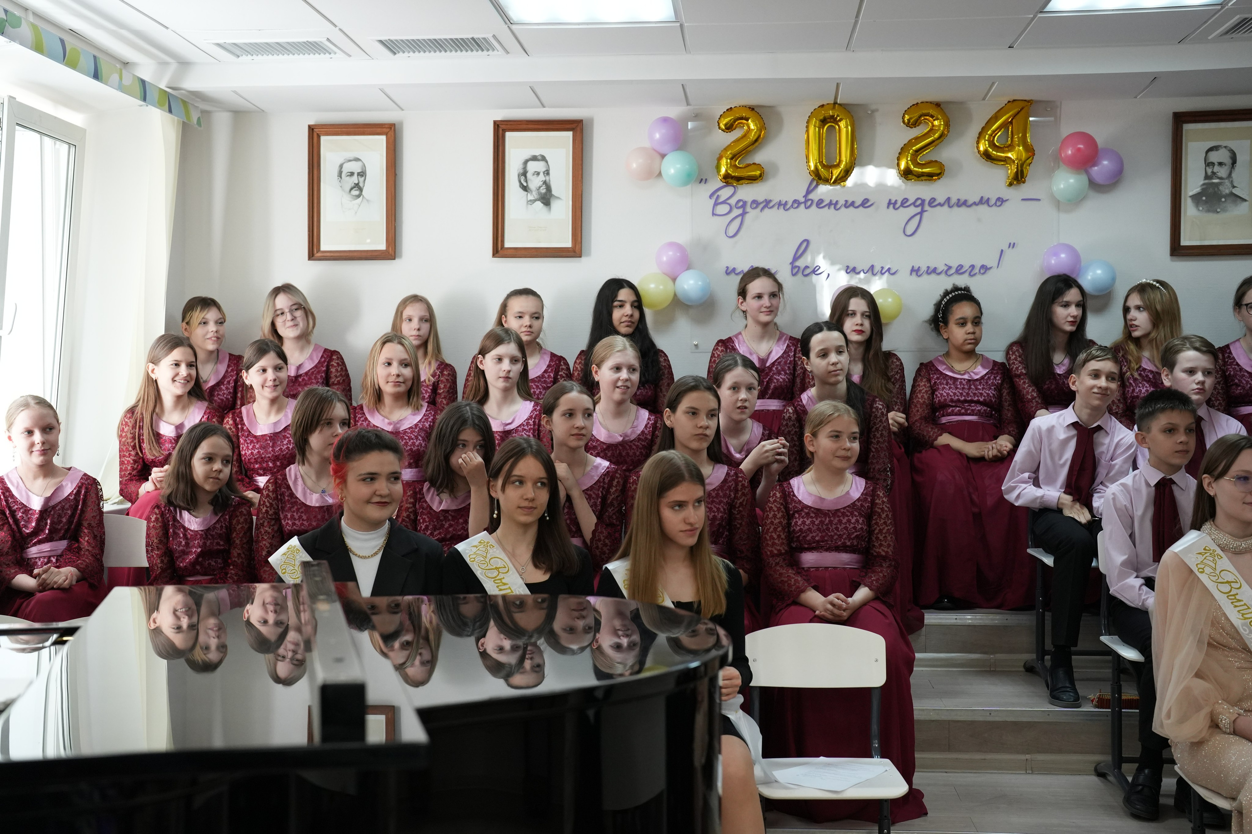 Выпускной в музыкально-хоровой школе г. Москвы № 106. Семейный и детский фотограф в Москве Оксана Чибизова