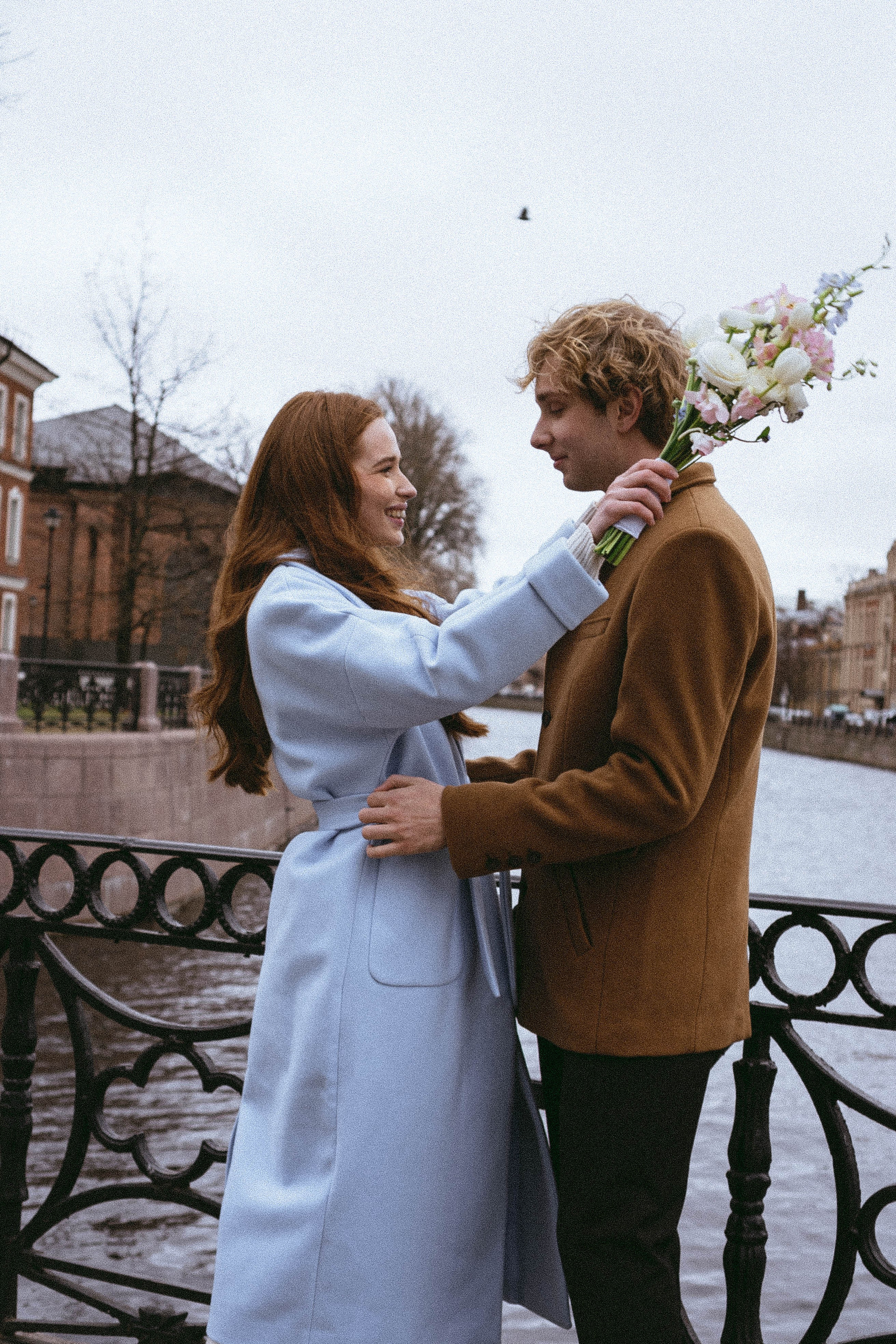 СВАДЕБНАЯ ПРОГУЛКА ПО ПЕТРОГРАДКЕ ВЕСНОЙ (ФОТОСЕССИИЯ ПАРЫ СВАДЕБНАЯ). Профессиональный фотограф, Санкт-Петербург — Виктория Богомолова