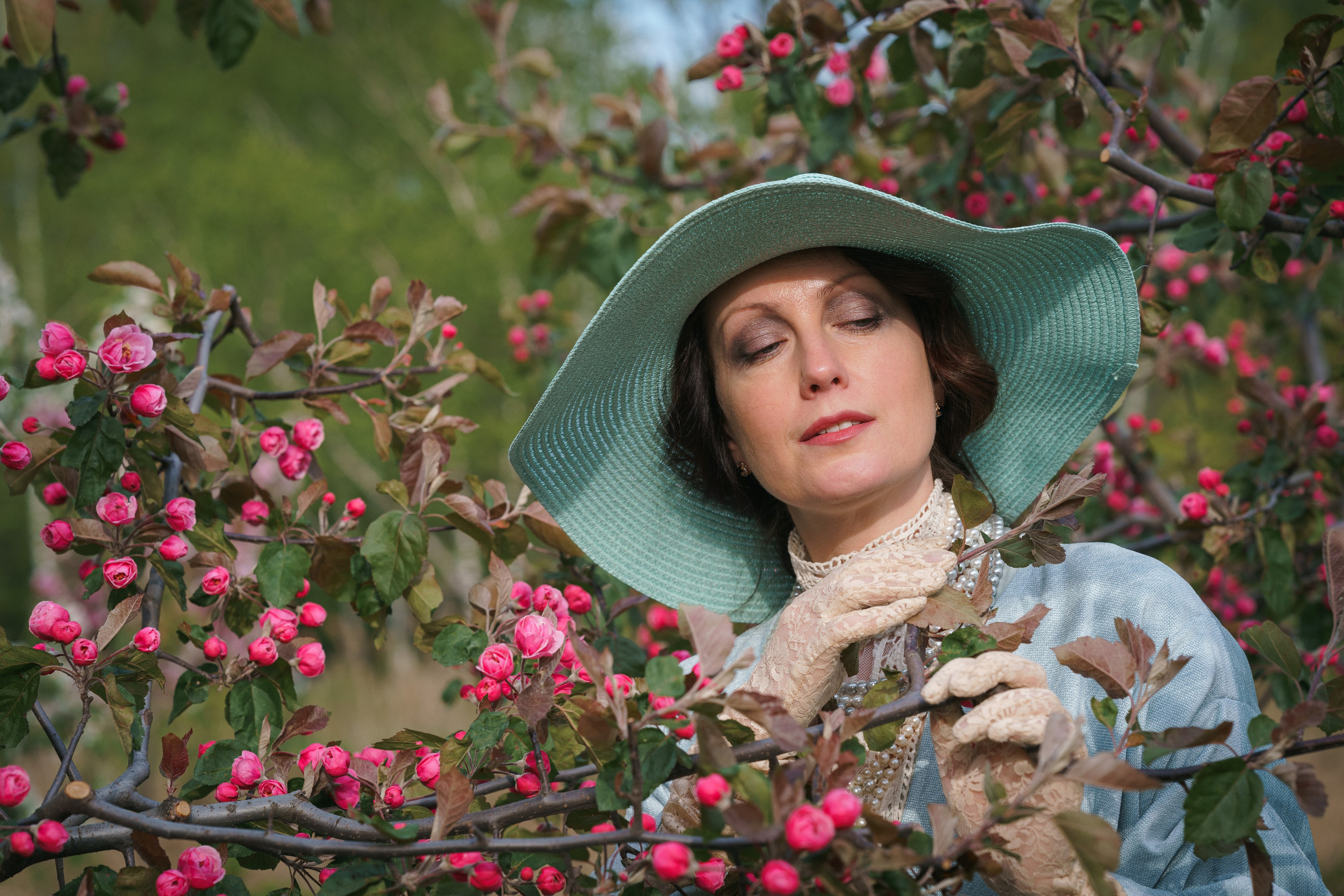 Женский портрет на природе