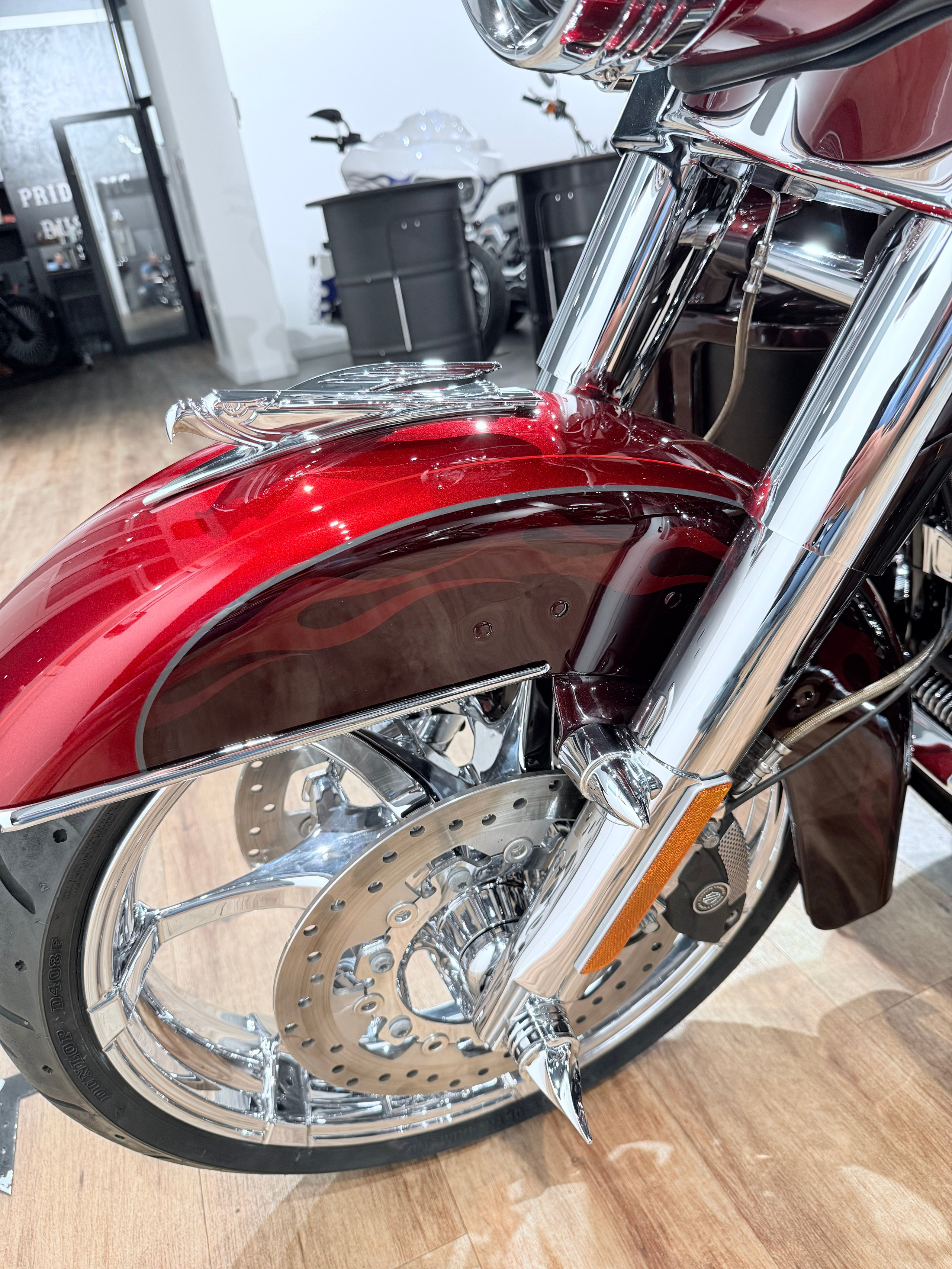 CVO Street Glide (Ruby Red). Hello Davidson, Москва. Только хорошие мотоциклы…