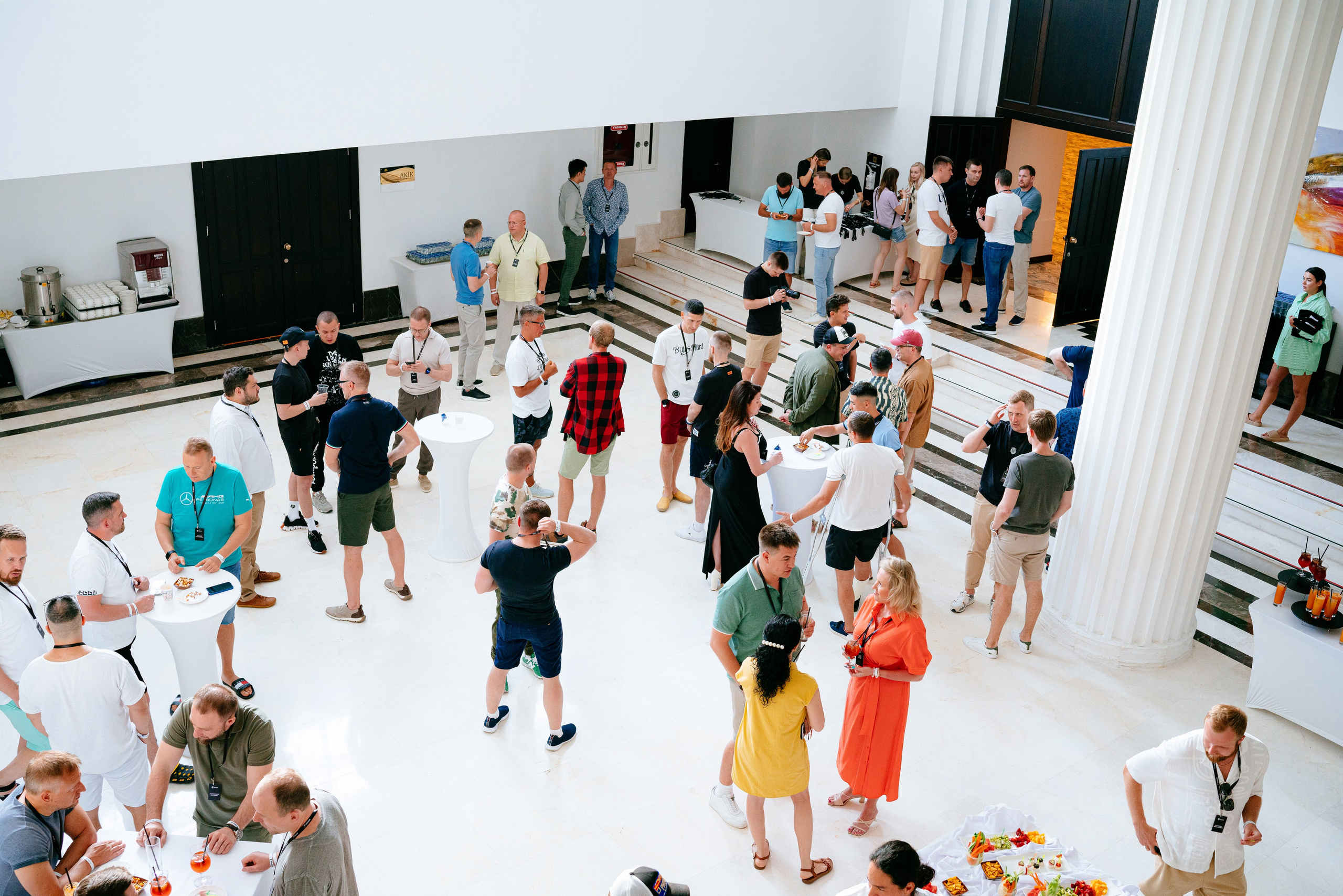 Equium. Репортажный и портретный фотограф Алексей Полячек