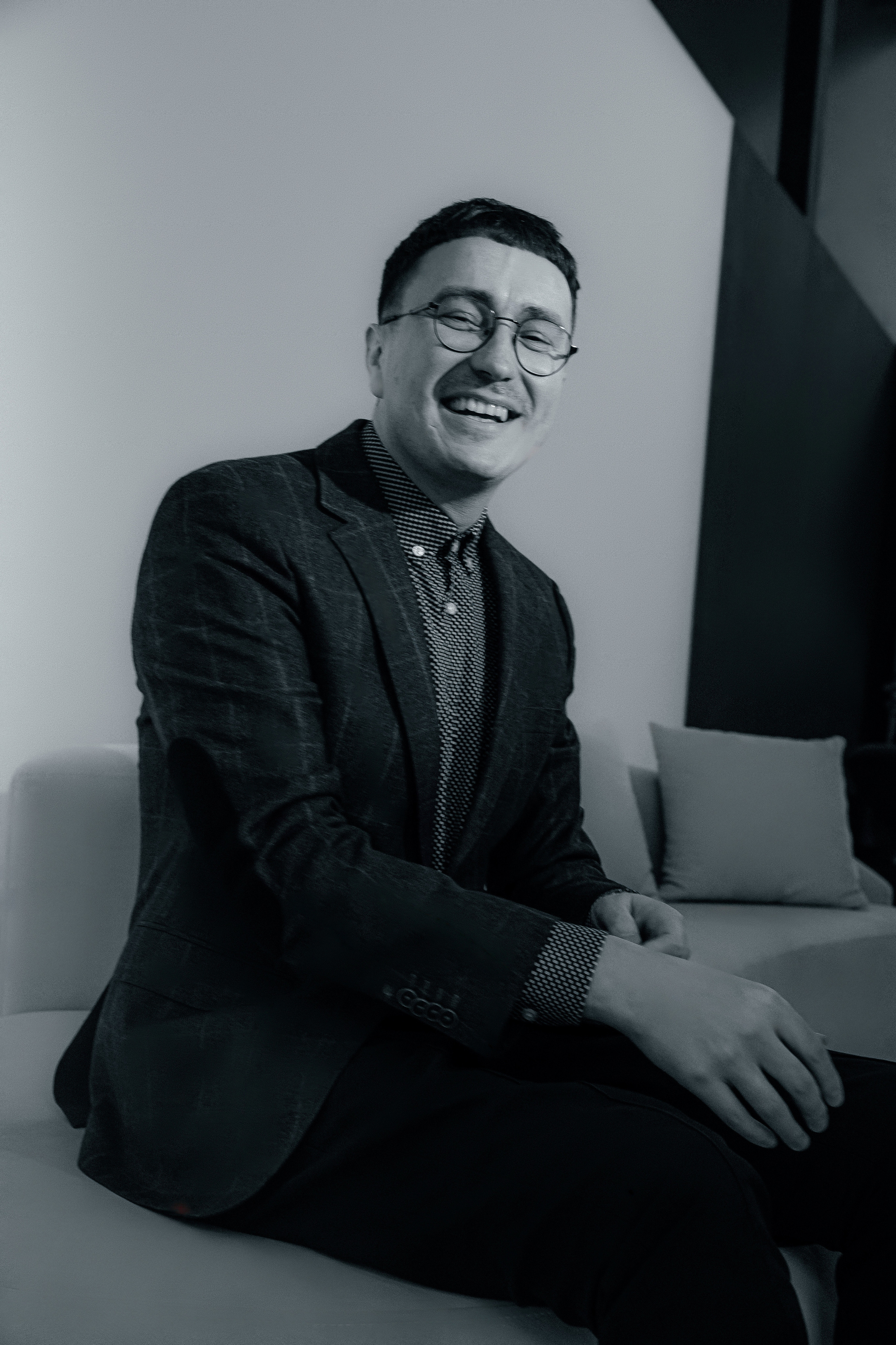 Экспертная фотосессия для маркетолога. Свадебный фотограф Грузия Тбилиси