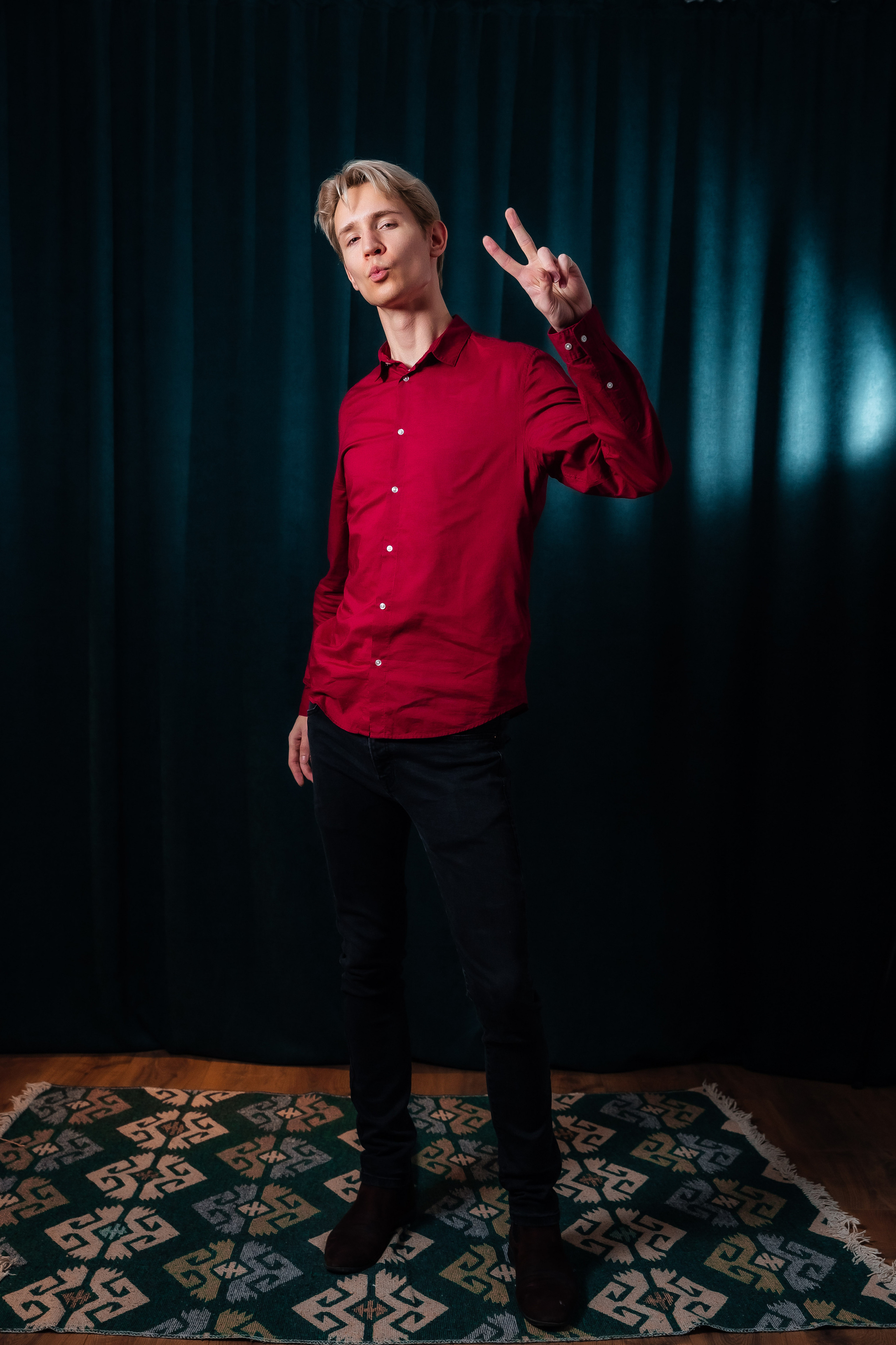 Фотосессия для команды пространства коворкинга Easy art. Свадебный фотограф Грузия Тбилиси