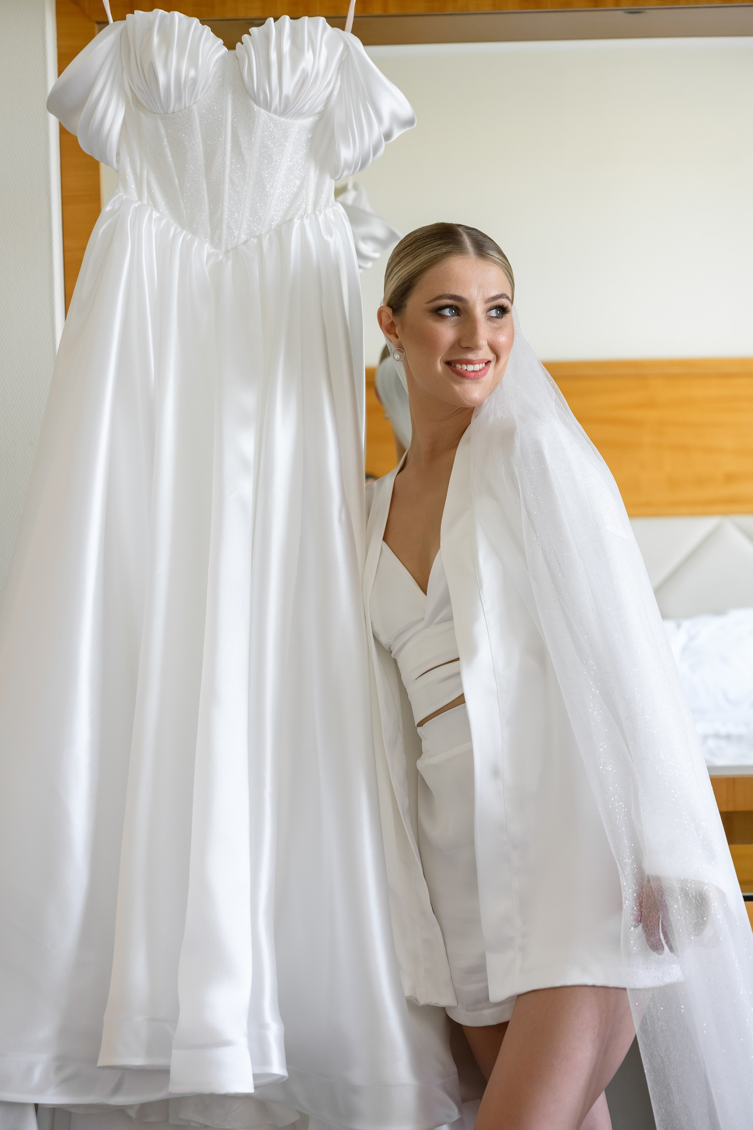 Свадебная фотосессия в отеле «Милан». Свадебный фотограф Москва Юрий Кульман