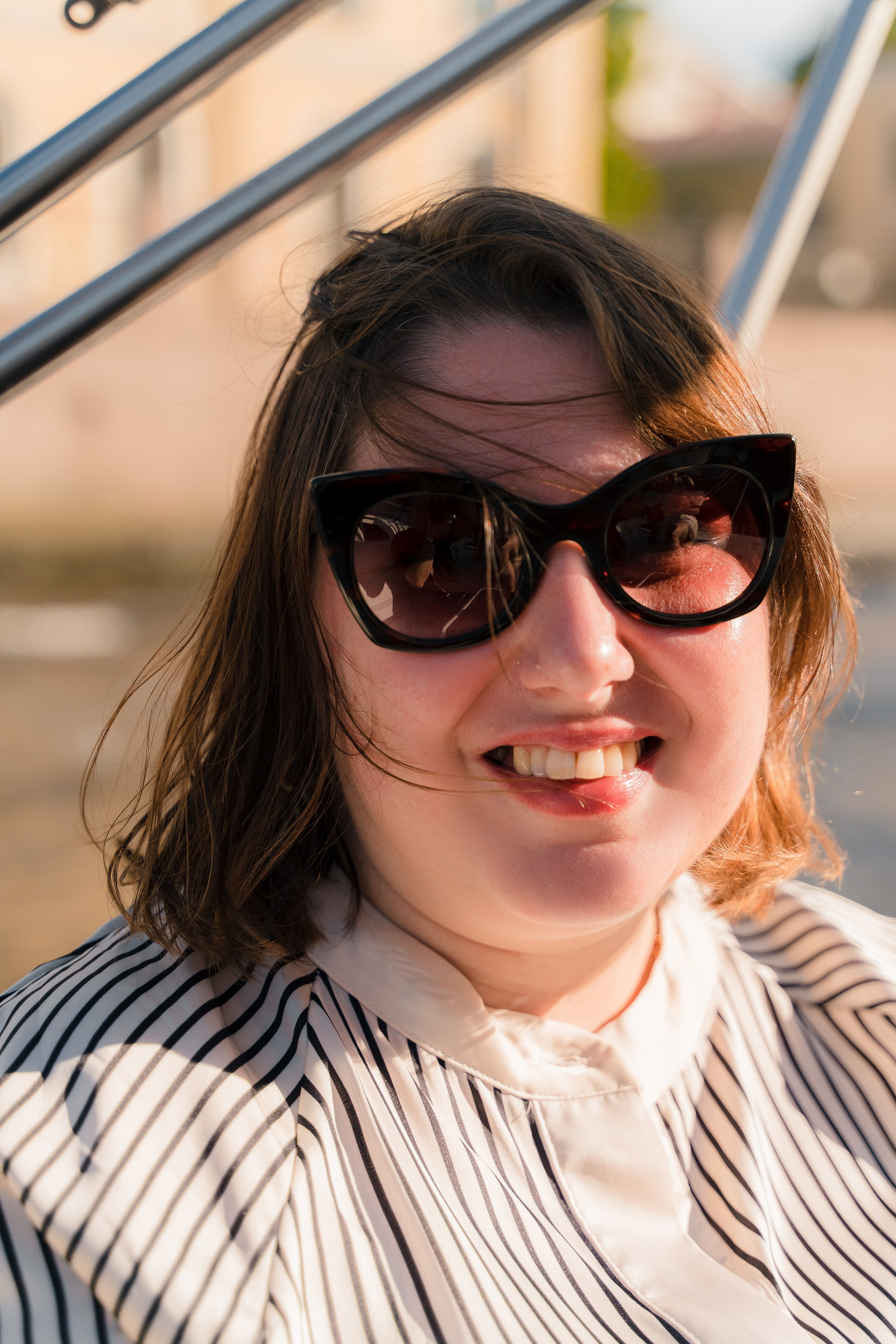 Фотосъемка девичника, встреча девушек, веселые женские портреты