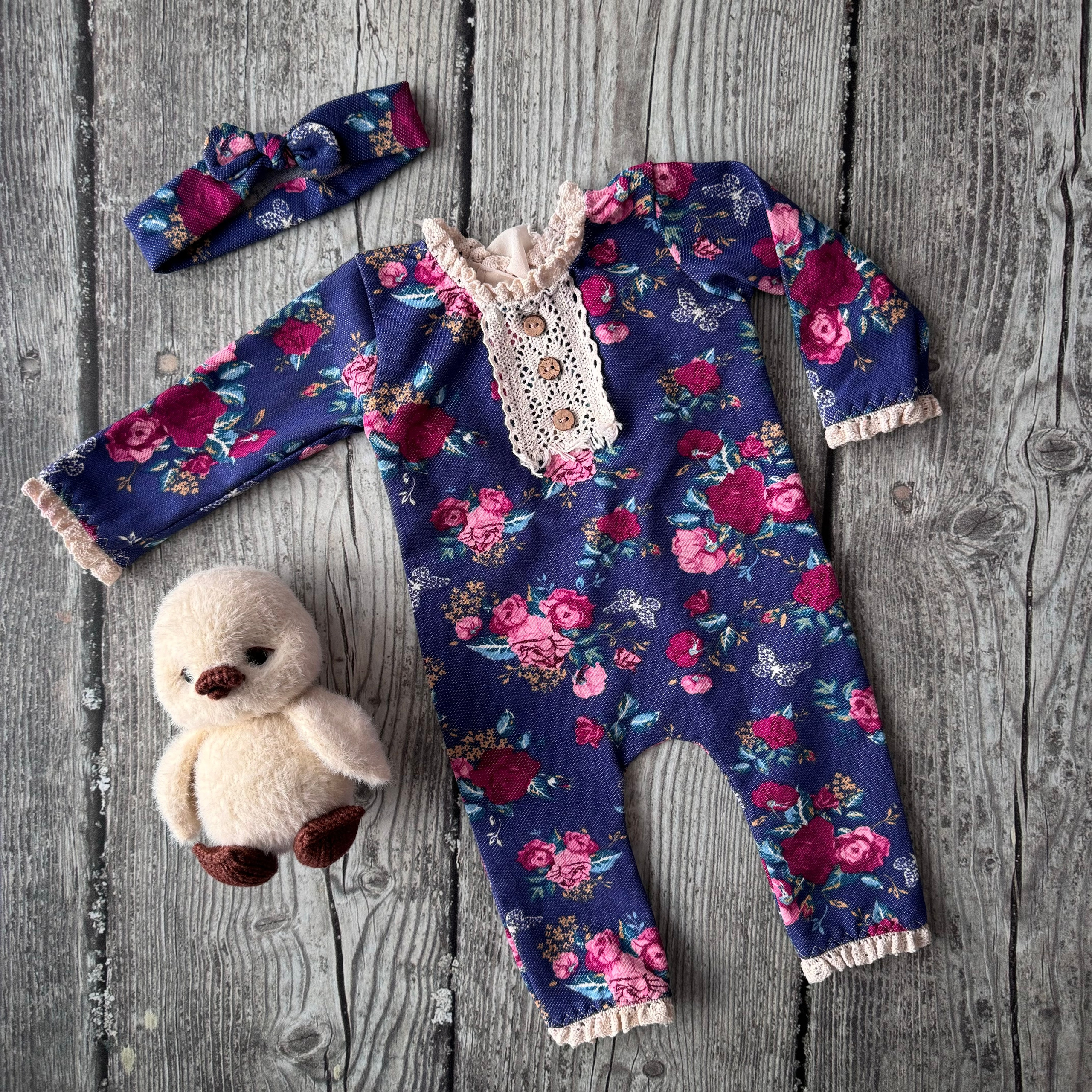 Костюмы и аксессуары для фотосессии новорожденных | Реквизит для съемки newborn в Москве. Фотосессия новорожденных в Москве и Московской области | Профессиональный фотограф newborn — Татьяна Иванова