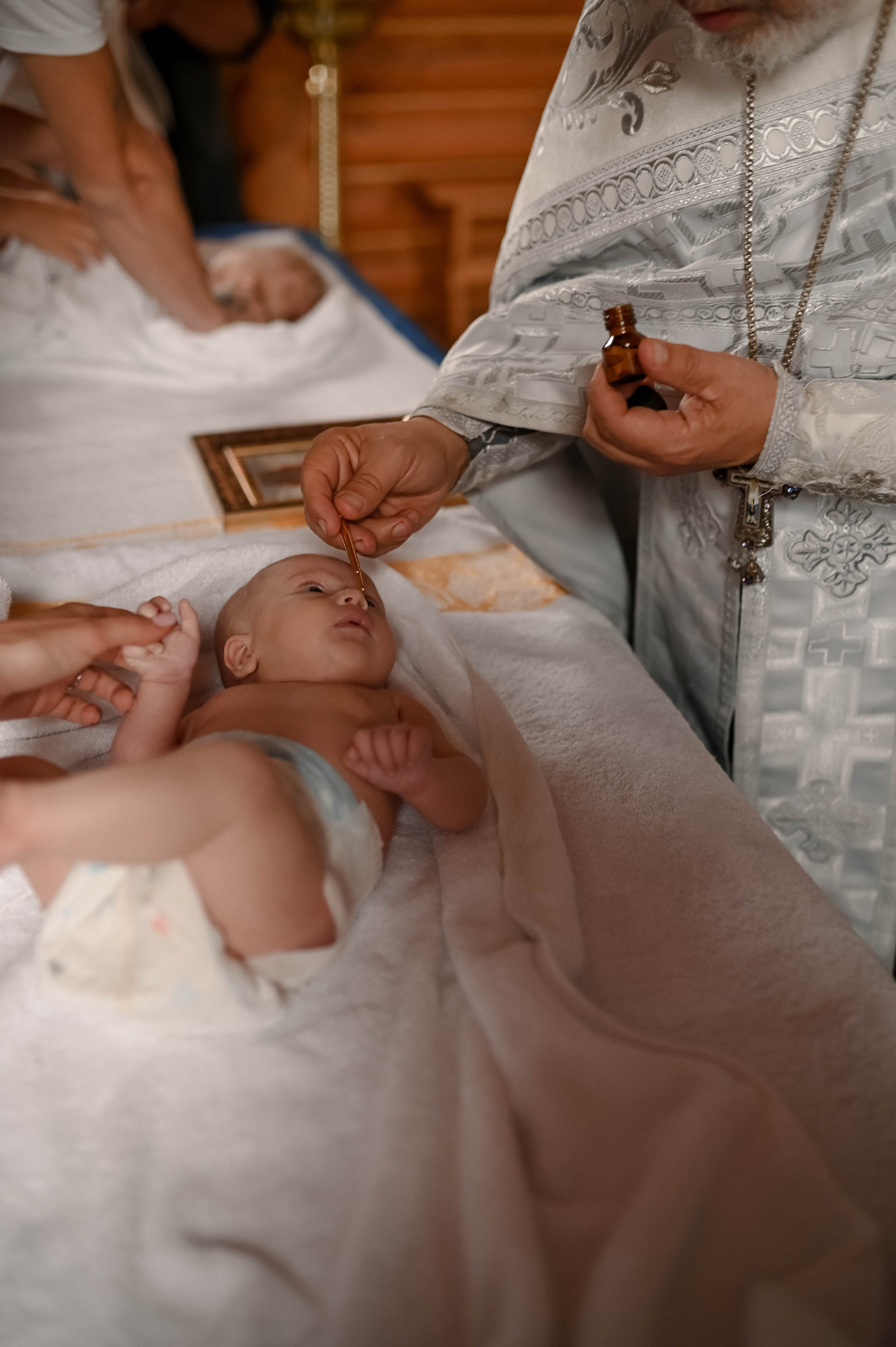 Таинство Крещение Василисы. Твой личный проводник к красивым фотографиям в Старом Осколе