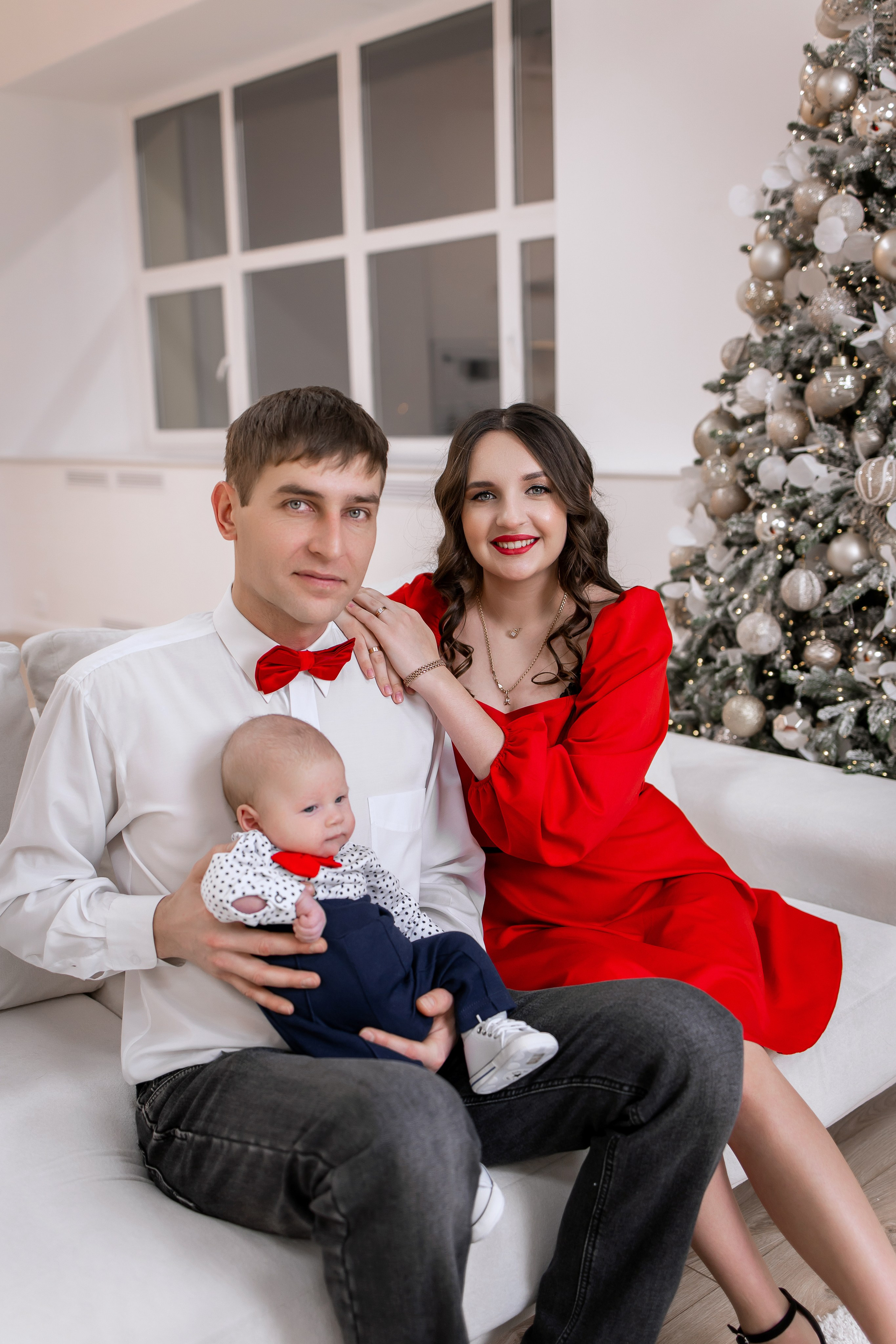 Новый год (декабрь 2024). Свадебный фотограф в Омске Яна Савина