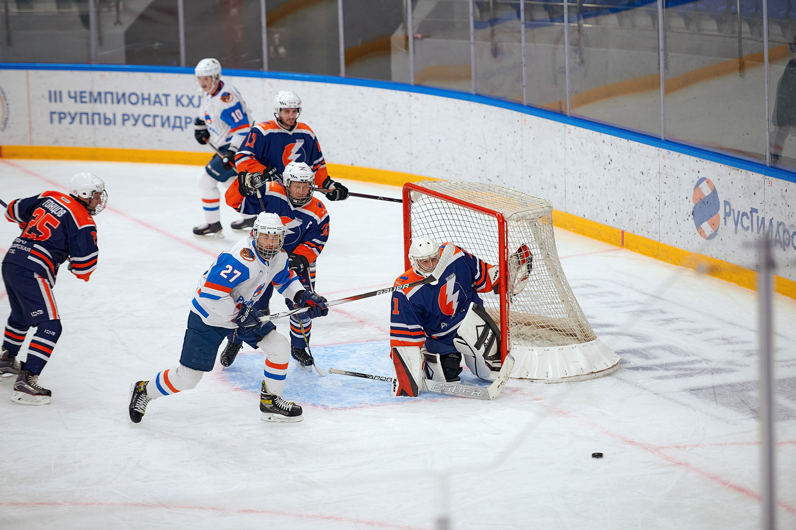 Портфолио репортажной фотосъёмки: Кристалл арена — Хоккей — РусГидро. Фотограф Яковлев Роман — Красноярск