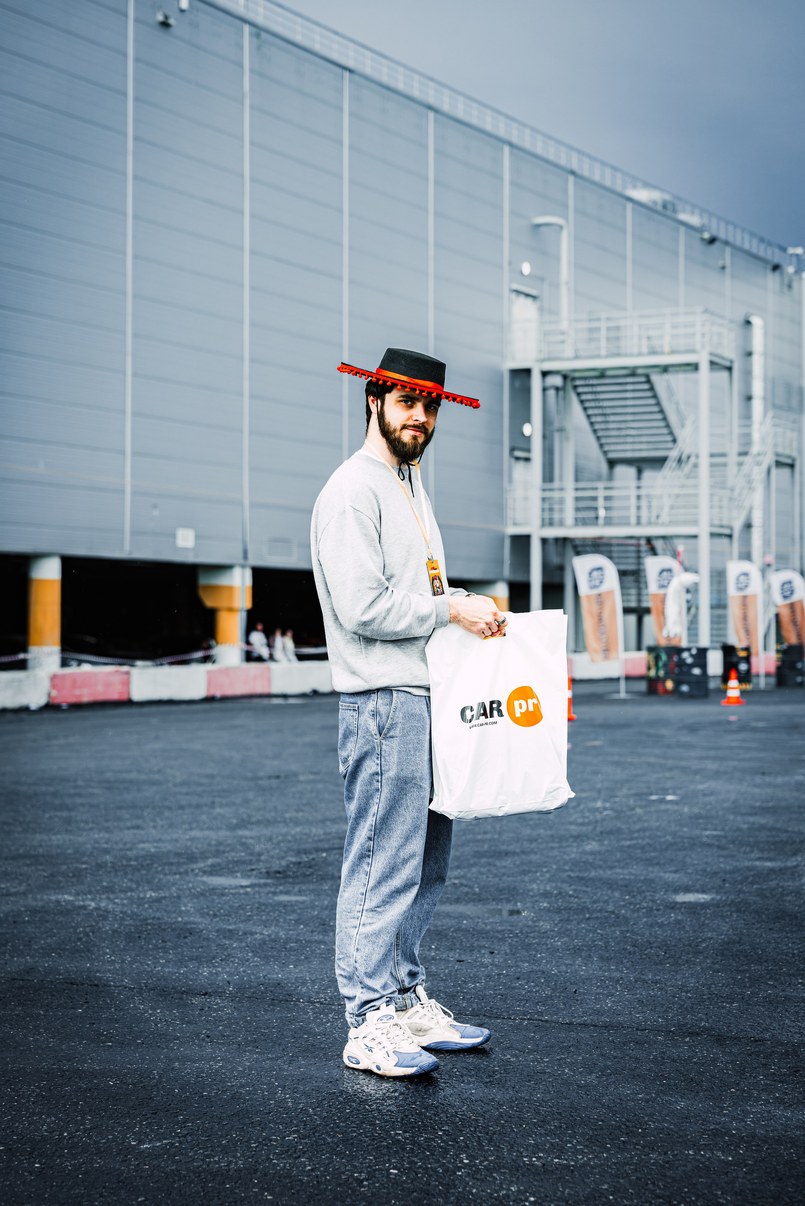 Stock Clock. Open Season