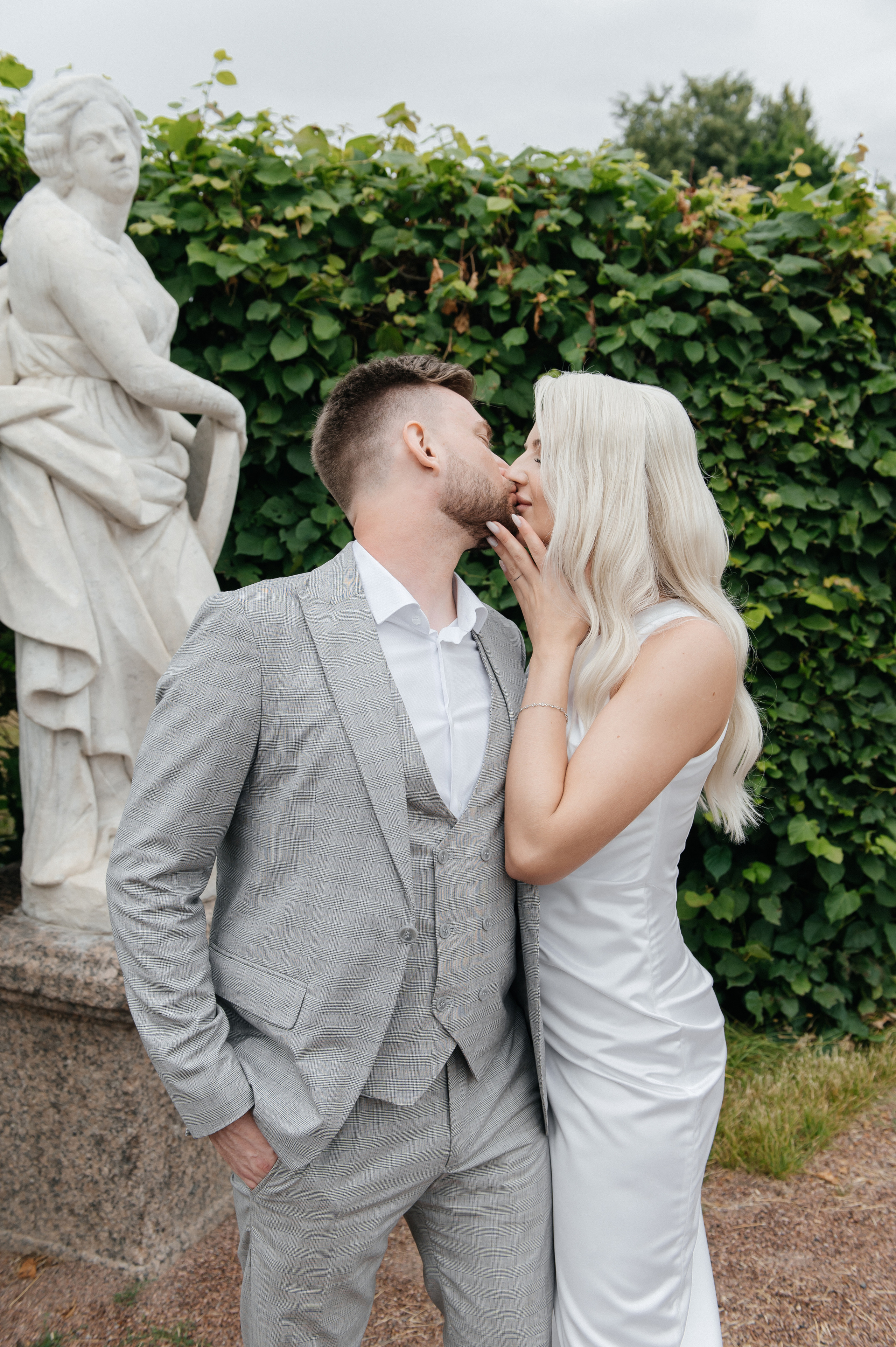 Роспись в Кусково. Антон и Олеся. Семейный и свадебный фотограф в Москве Татьяна Николаева