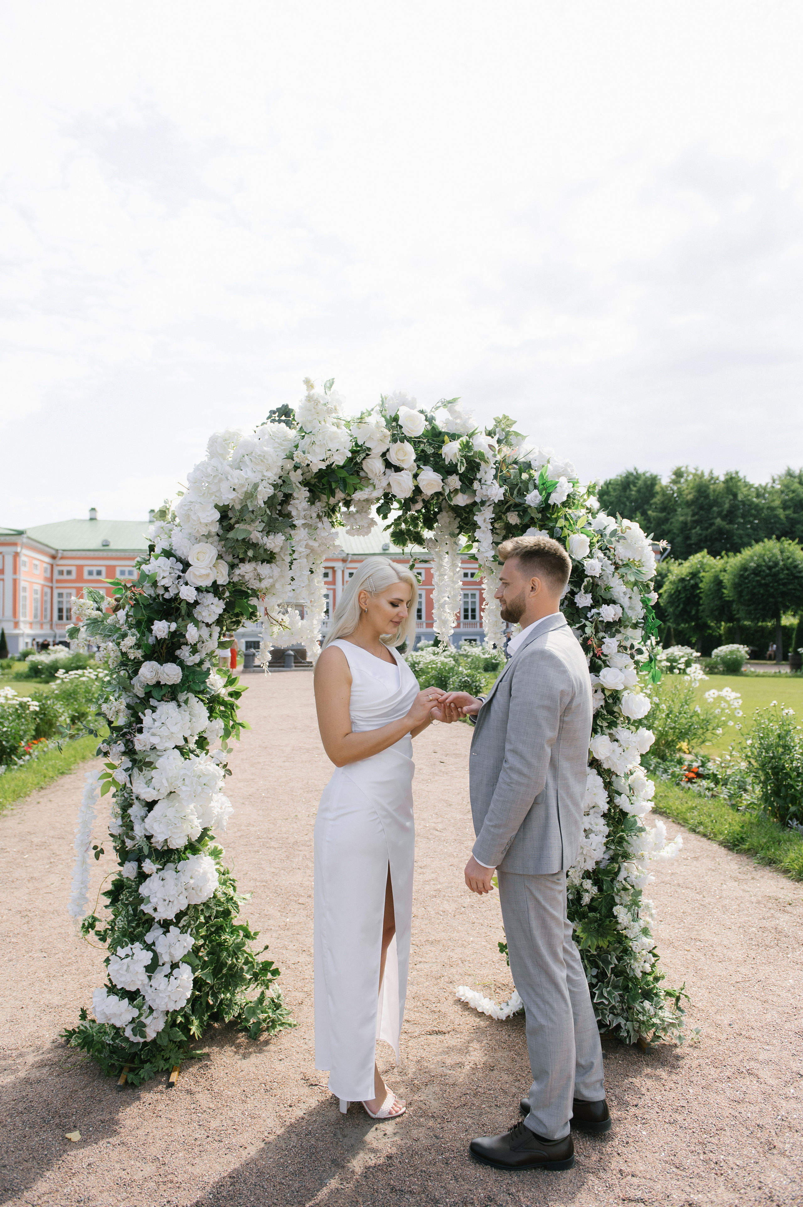Роспись в Кусково. Антон и Олеся. Семейный и свадебный фотограф в Москве Татьяна Николаева
