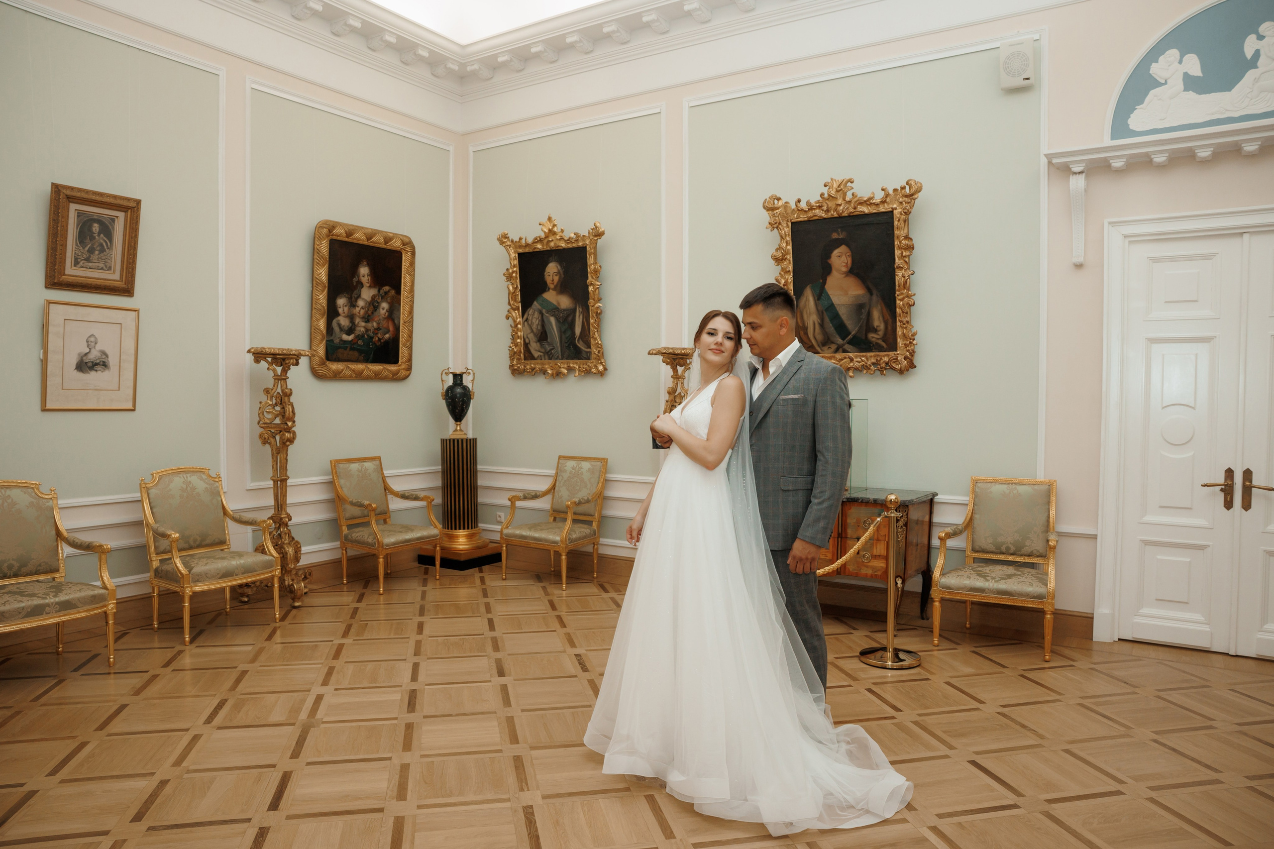 ЗАГС Бутово и Остафьево. Свадебный и репортажный фотограф (Москва, Королев и другие)