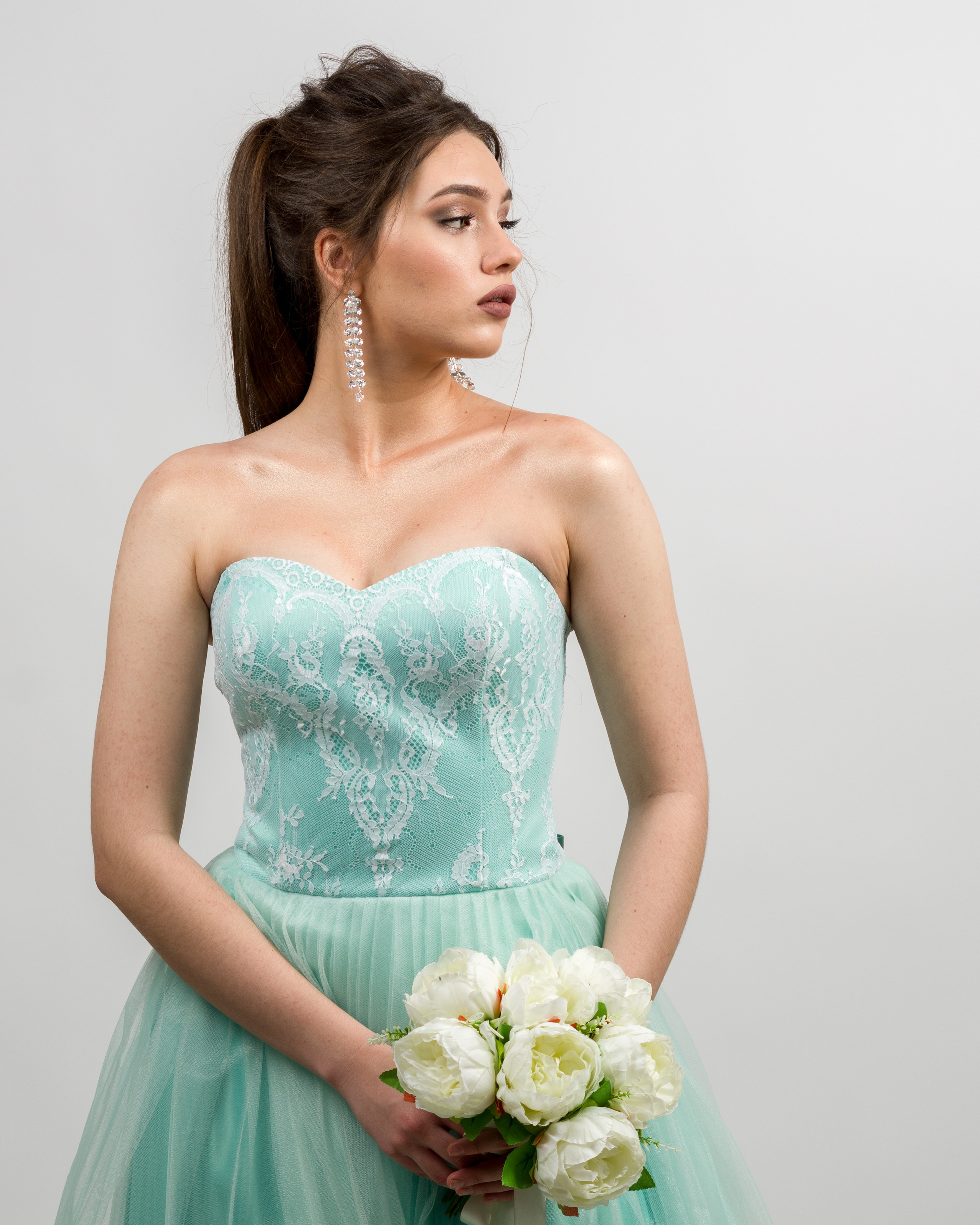 Фотосессия в студии с фоном в СПб