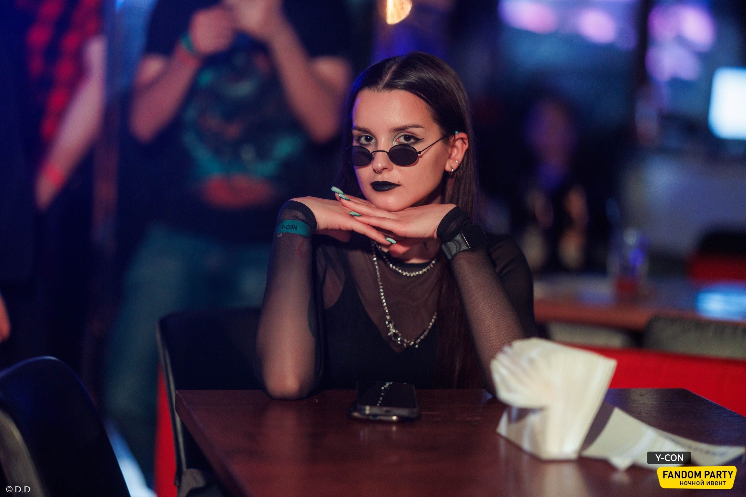 Fandom Party 18+ в Live Star Club 2025. Различные мероприятия и просто фотографии людей