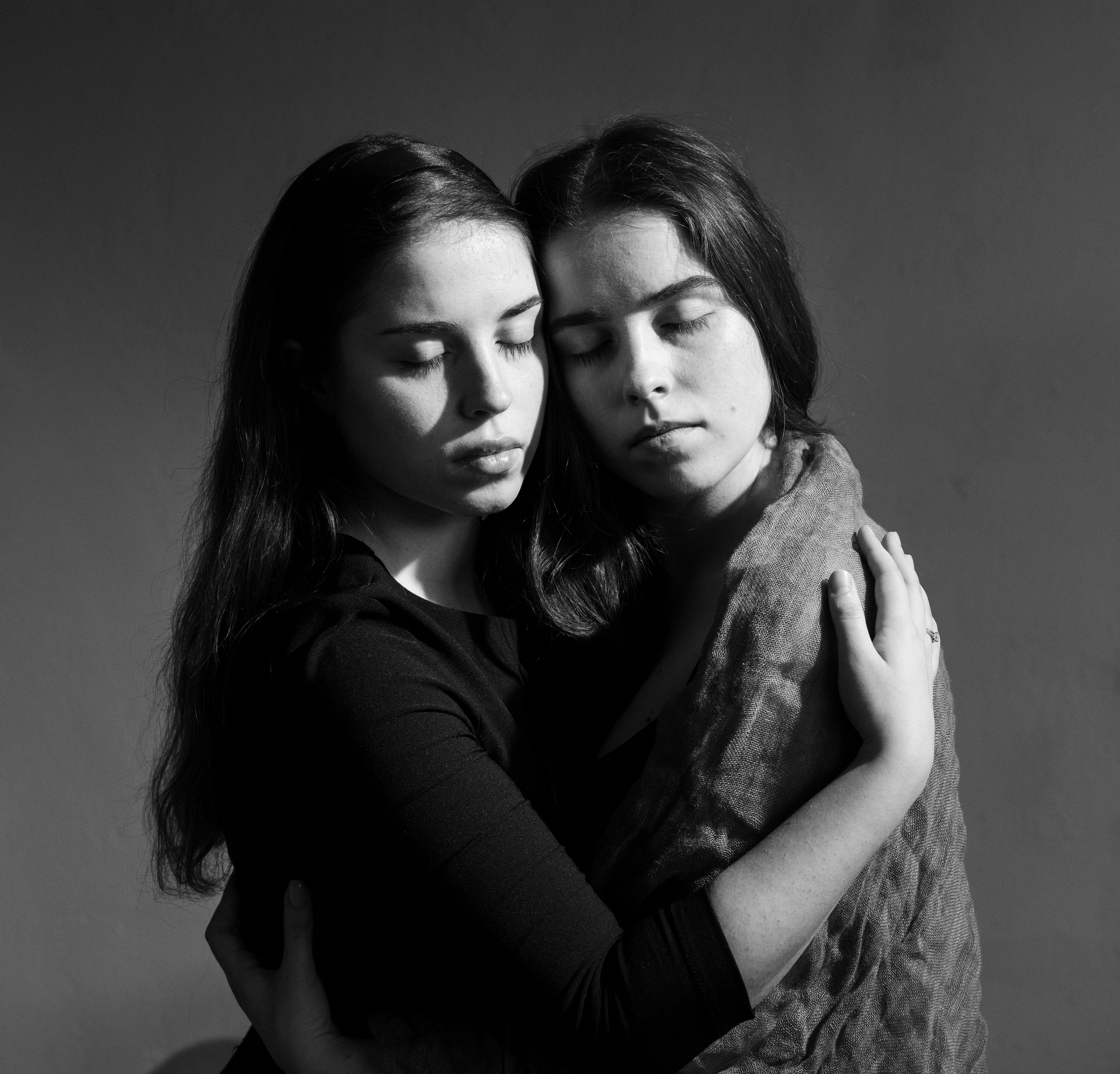 Полина и Вика. Женский семейный фотограф Тула Москва Захарова Анна