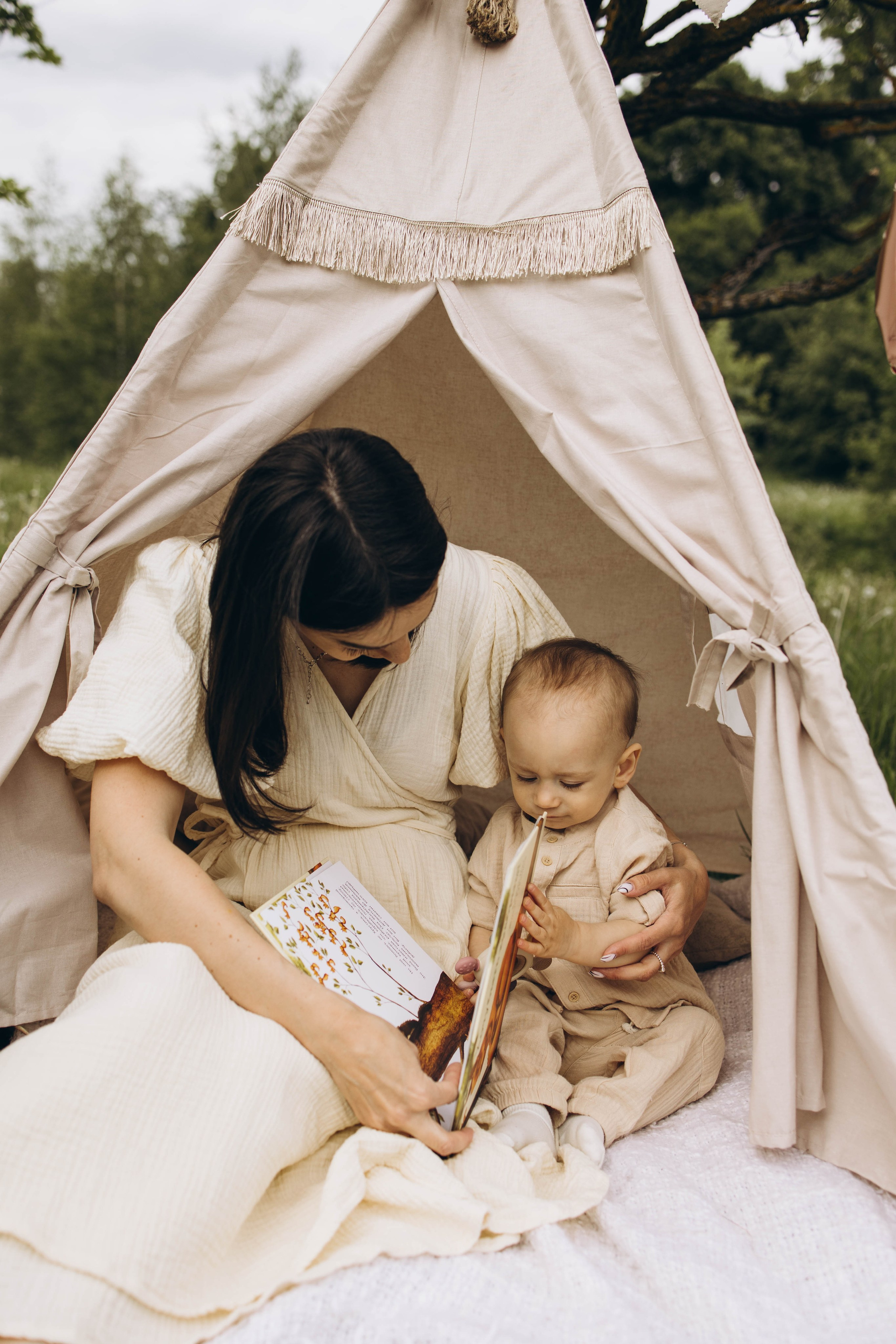 Маша, Женя, Ариана и Мирон. Семейный фотограф в Москве Виктория Ястребинская