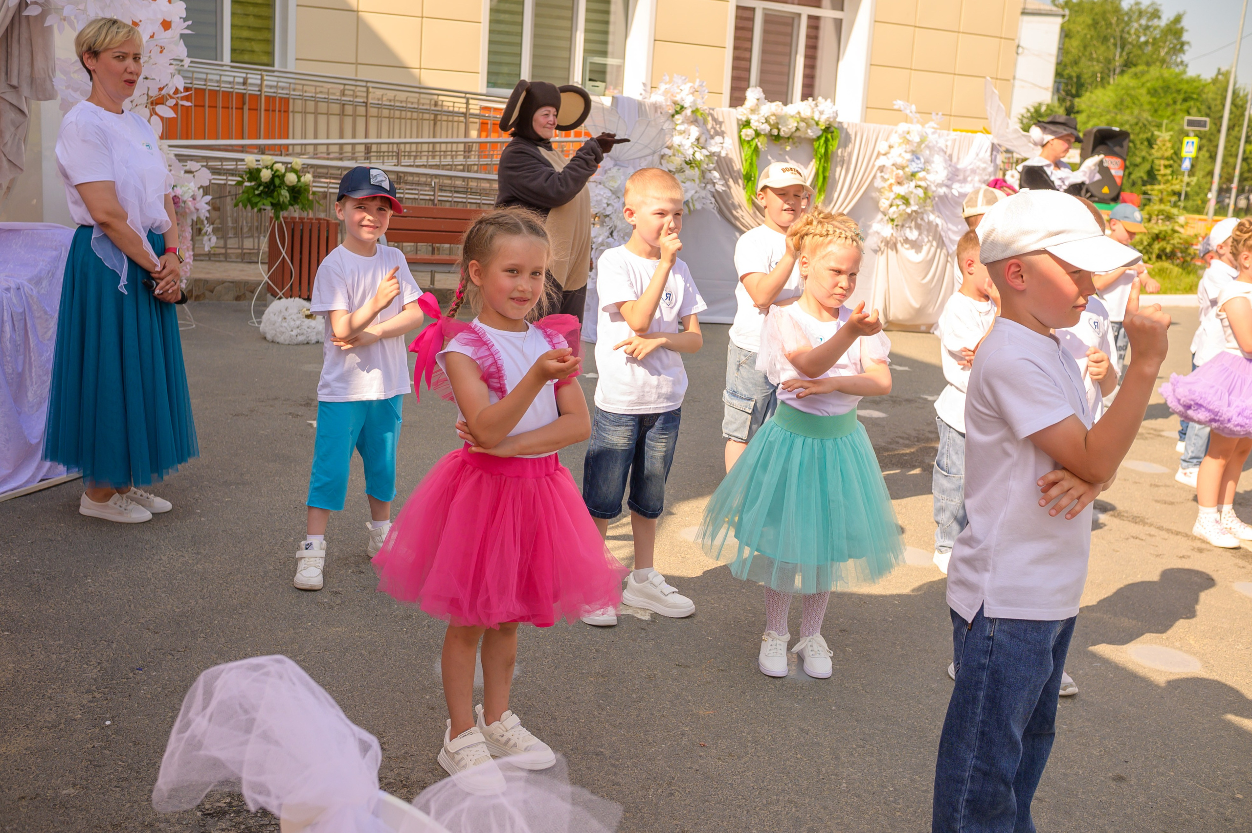 Репортаж выпускного группа «Фантазёры» 3 садик. Фотограф новорожденных, семейный детский в Тюмени Татьяна Морозова