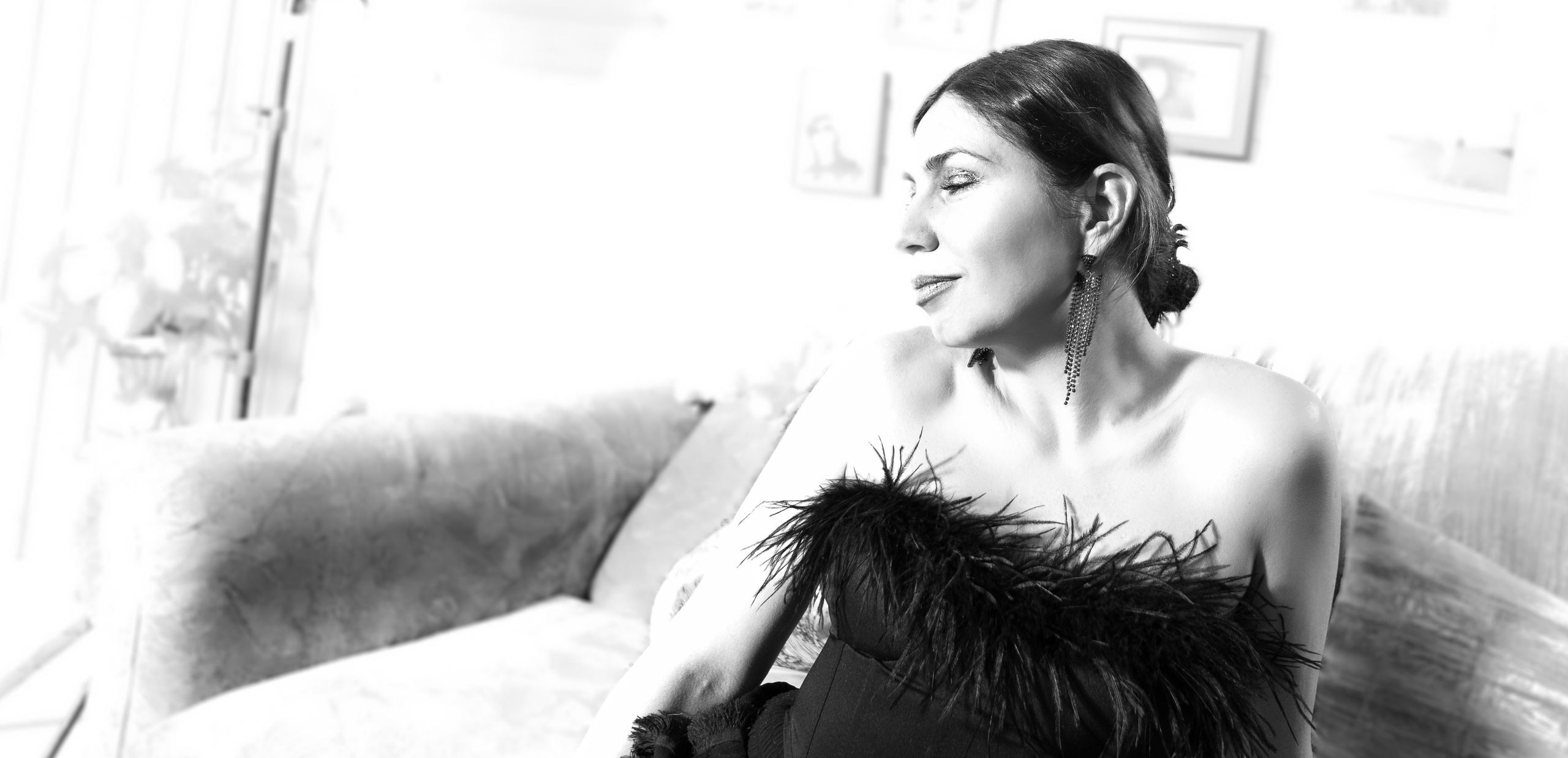 ПОРТРЕТЫ. ПОБУДЬ ЗДЕСЬ И ЦЕЛЕЕ БУДЕТ ЭТОТ МИР