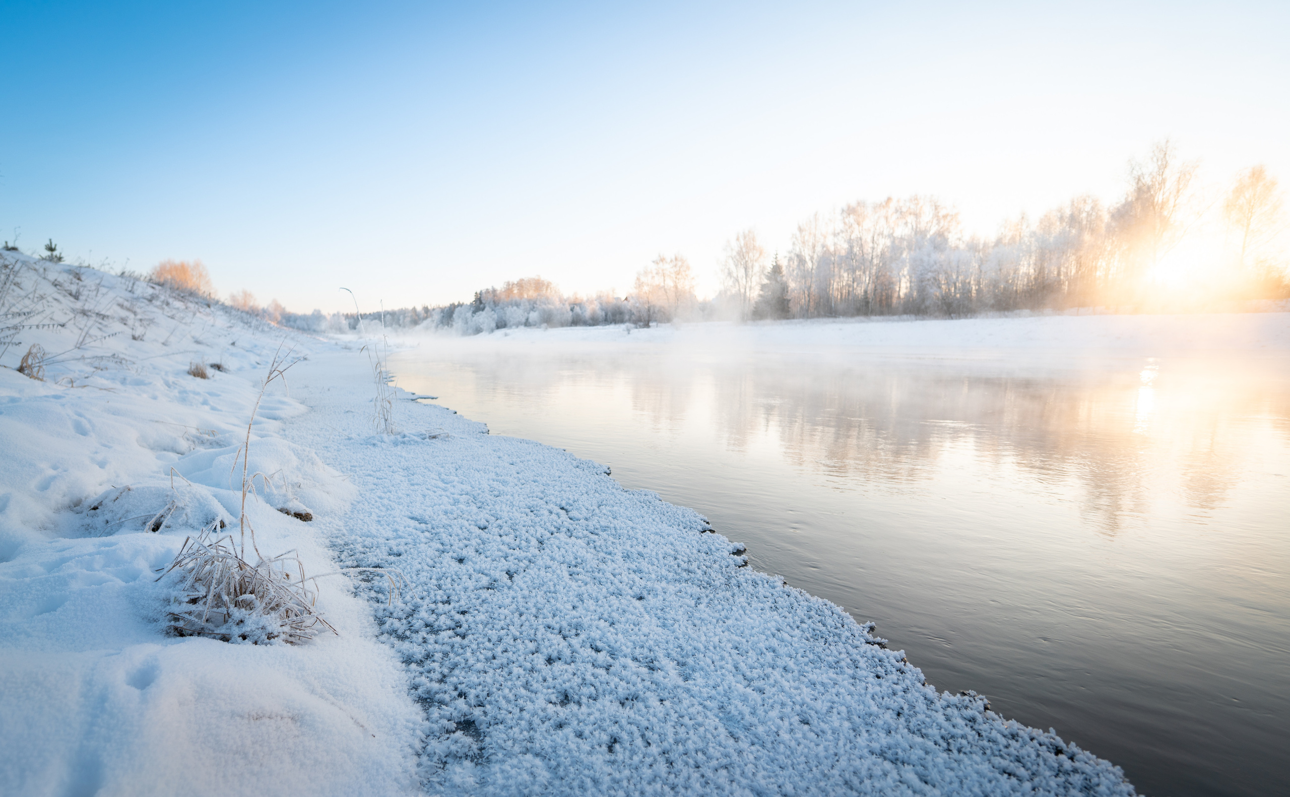 Река. ПОБУДЬ ЗДЕСЬ И ЦЕЛЕЕ БУДЕТ ЭТОТ МИР
