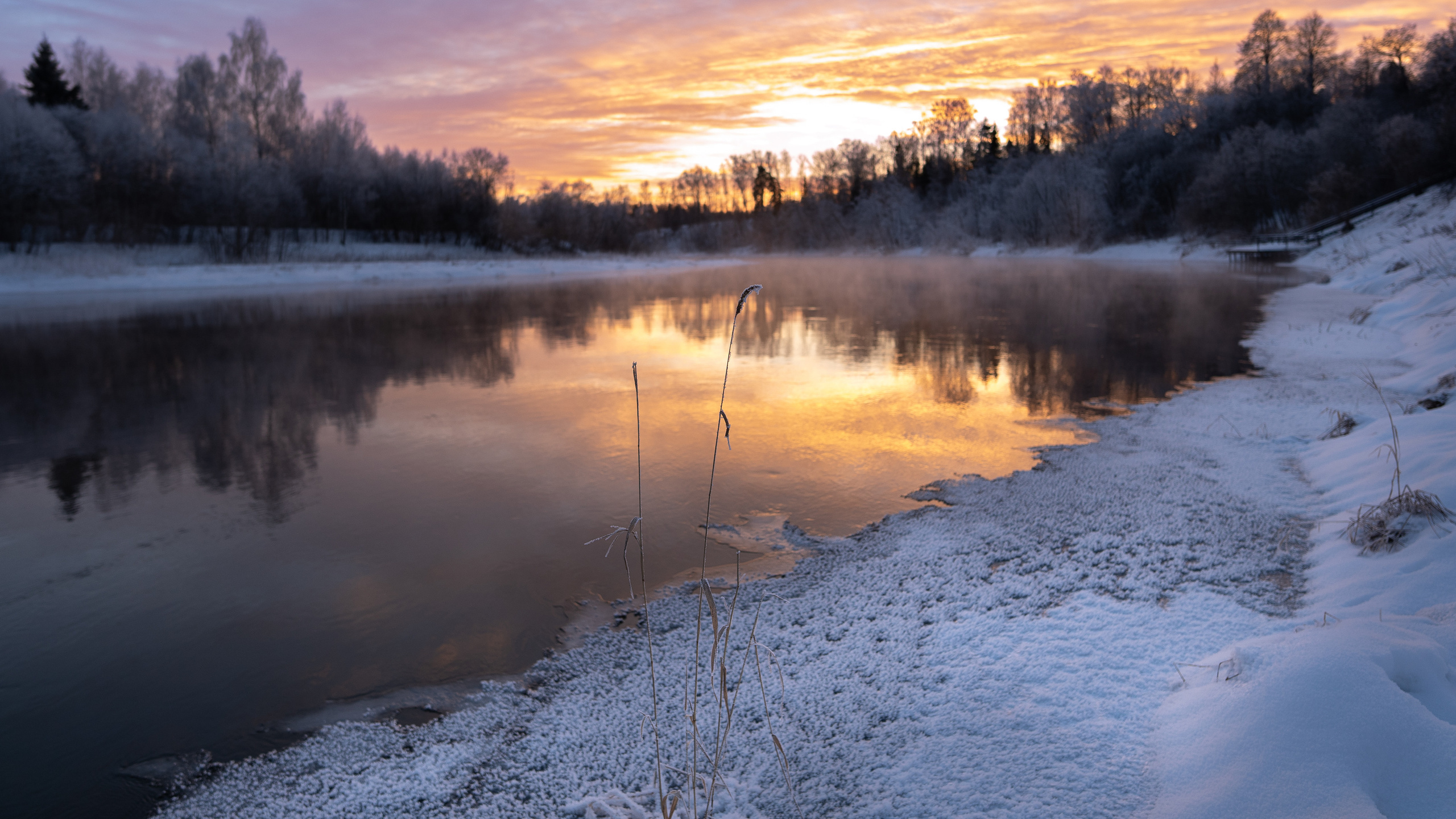 Река. ПОБУДЬ ЗДЕСЬ И ЦЕЛЕЕ БУДЕТ ЭТОТ МИР
