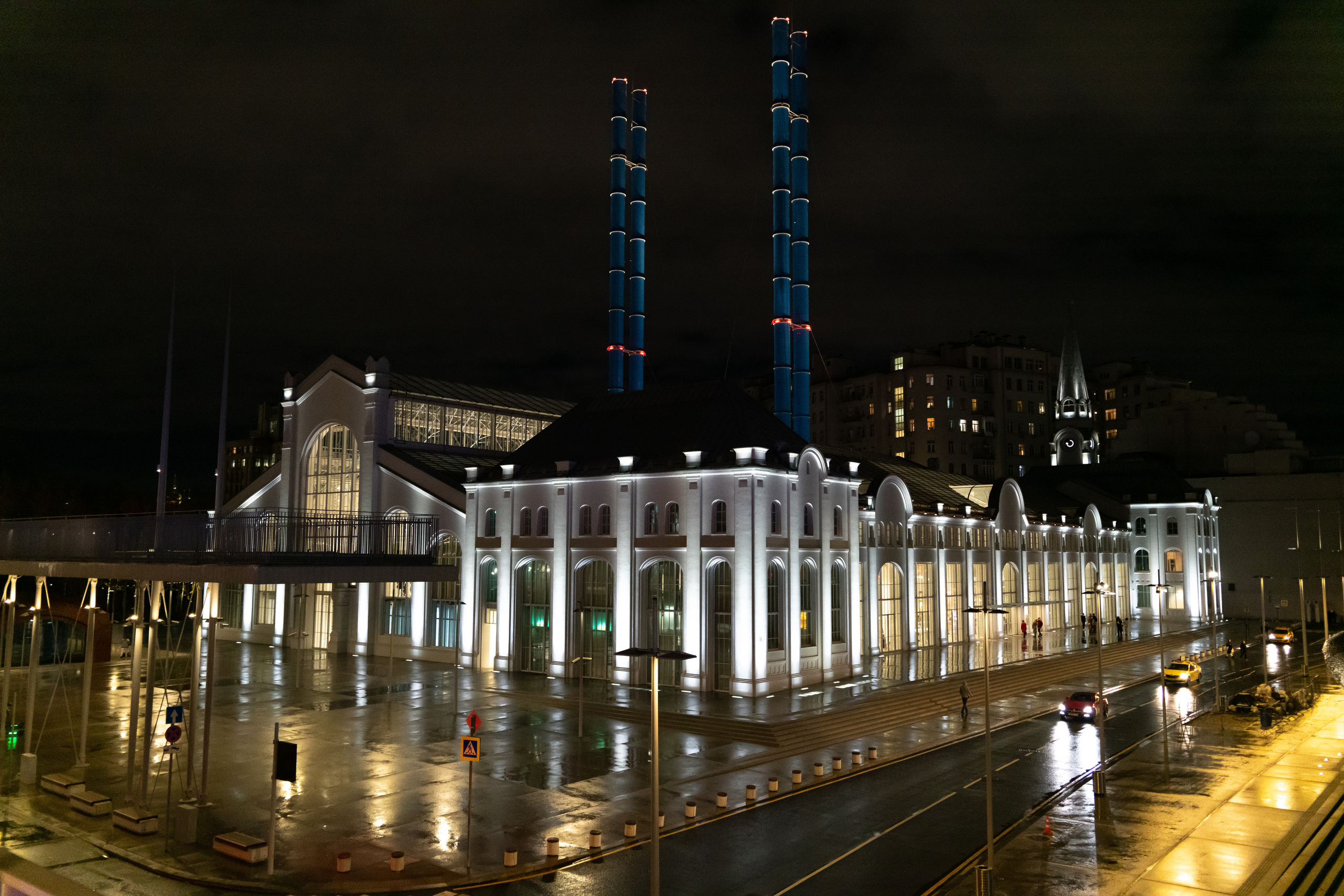 МОСКВА. ПОБУДЬ ЗДЕСЬ И ЦЕЛЕЕ БУДЕТ ЭТОТ МИР